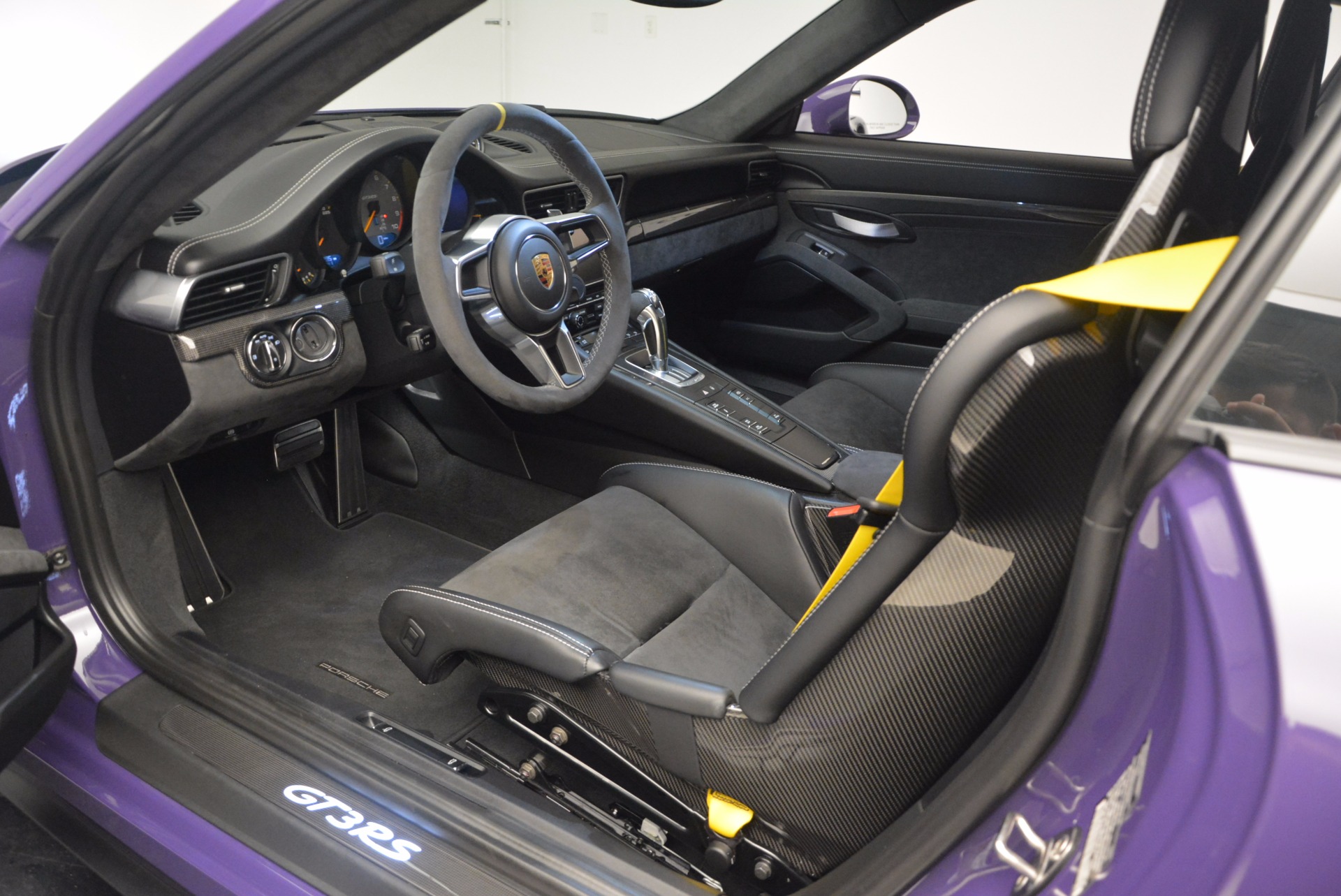 Used-2016-Porsche-911-GT3-RS