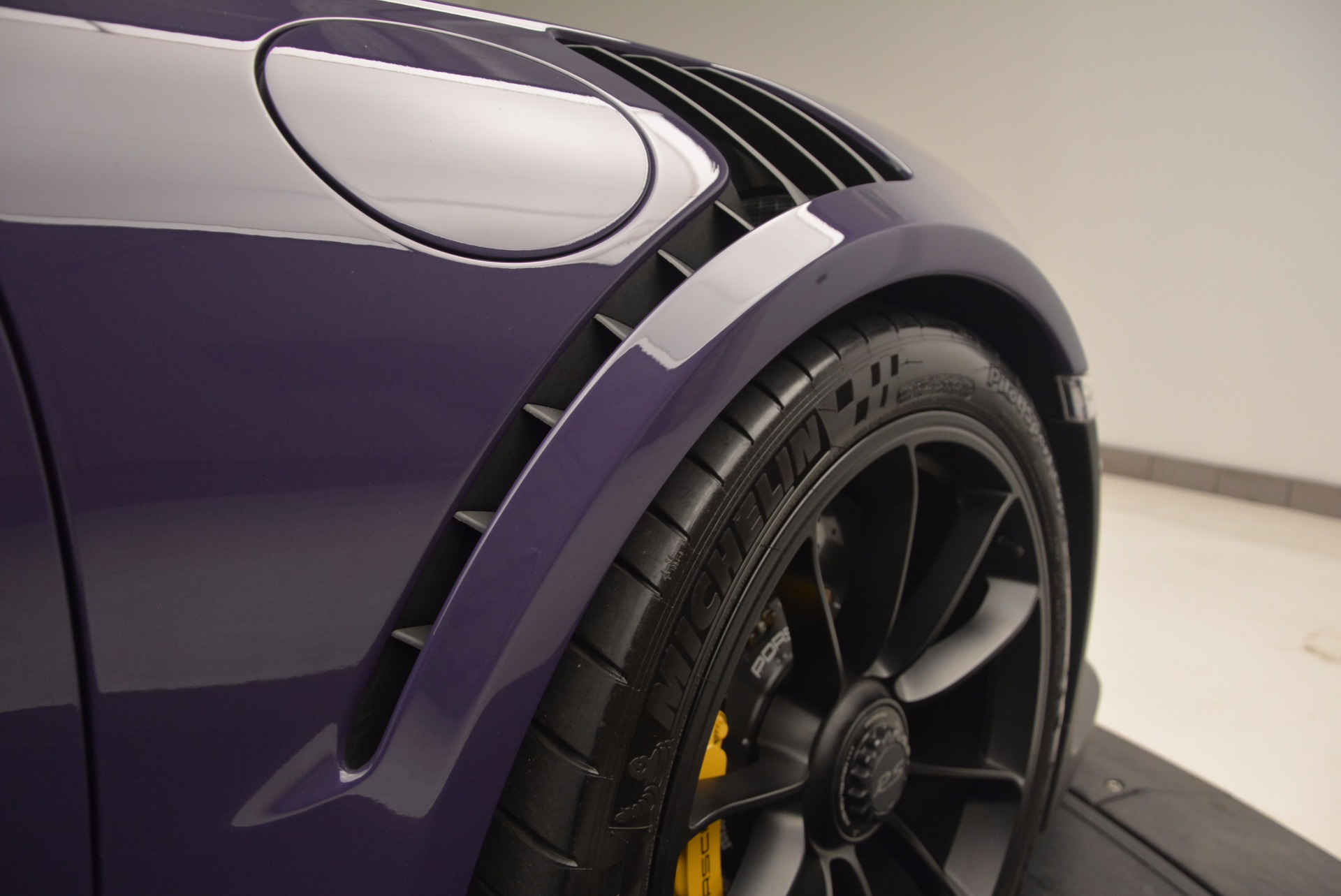 Used-2016-Porsche-911-GT3-RS