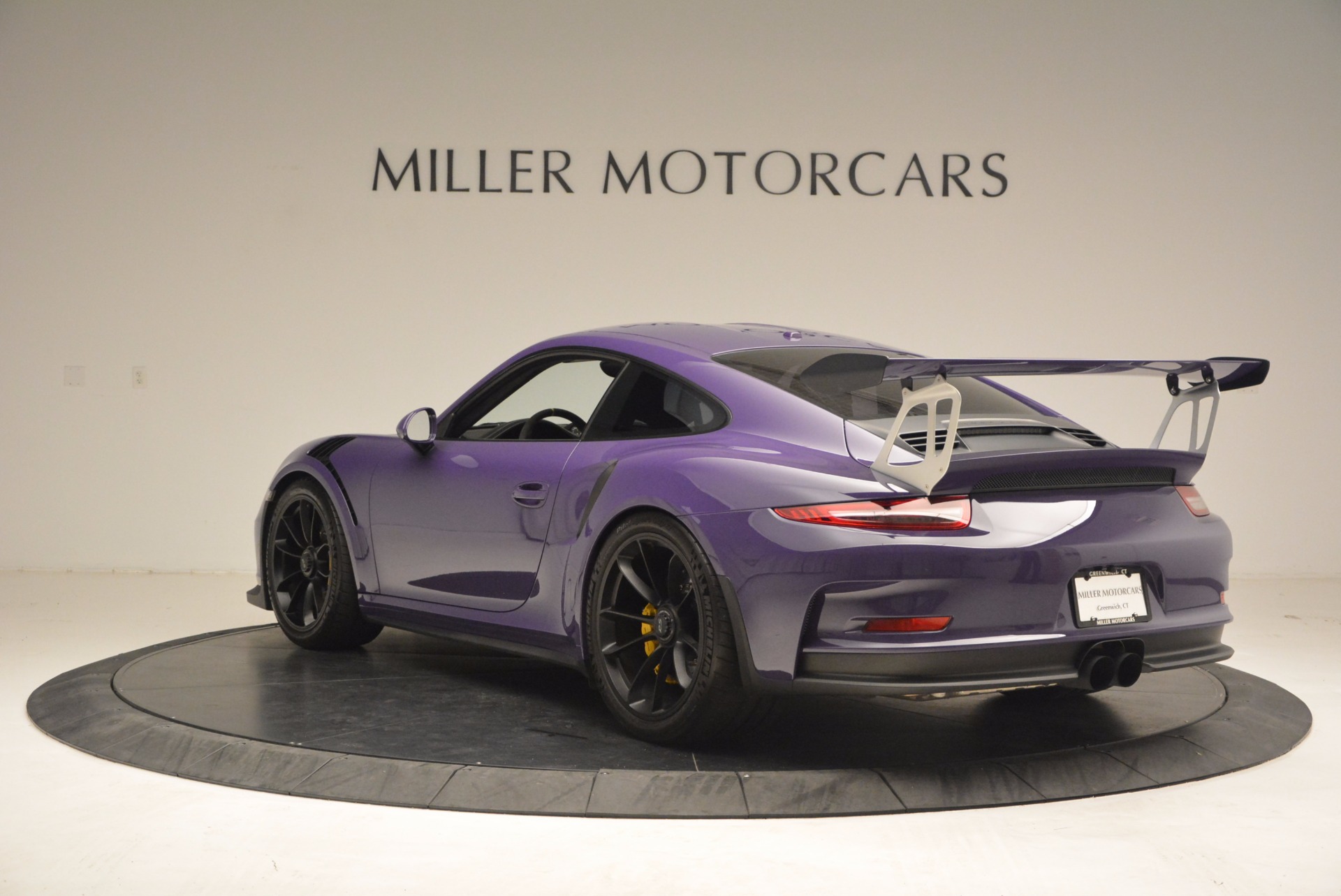 Used-2016-Porsche-911-GT3-RS