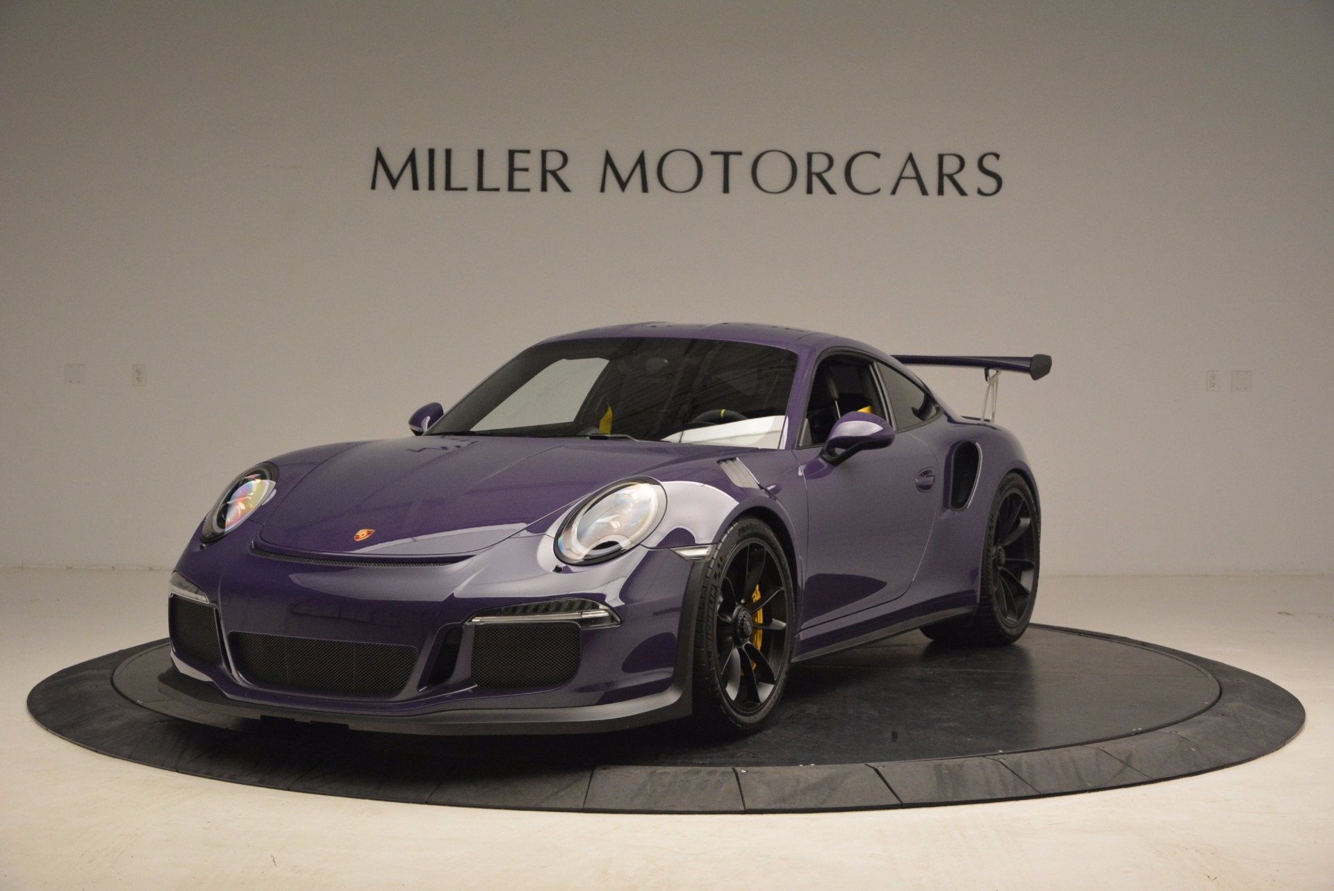 Used-2016-Porsche-911-GT3-RS