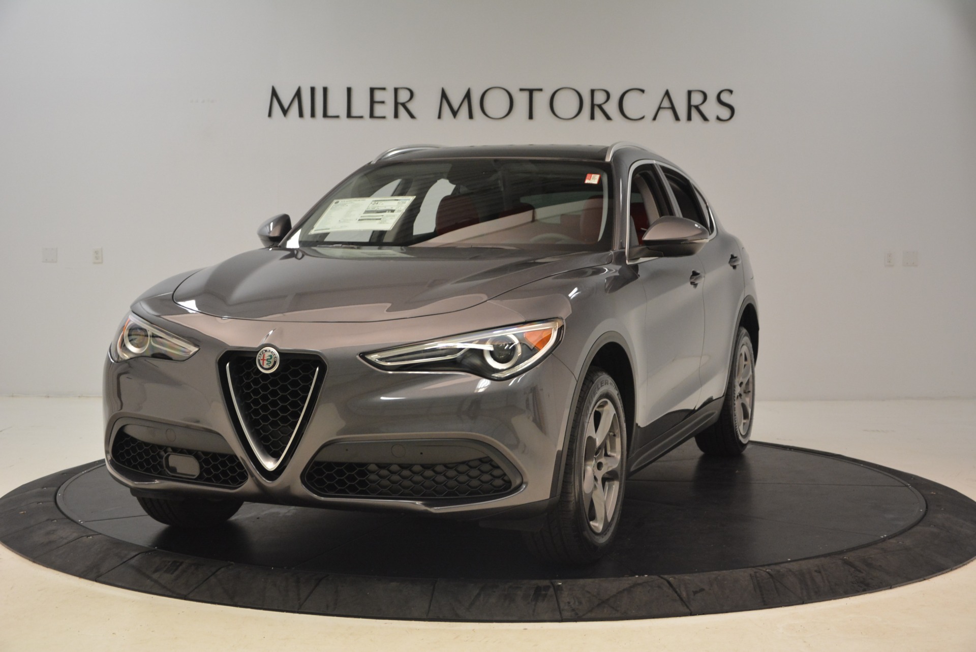 New-2018-Alfa-Romeo-Stelvio-Q4