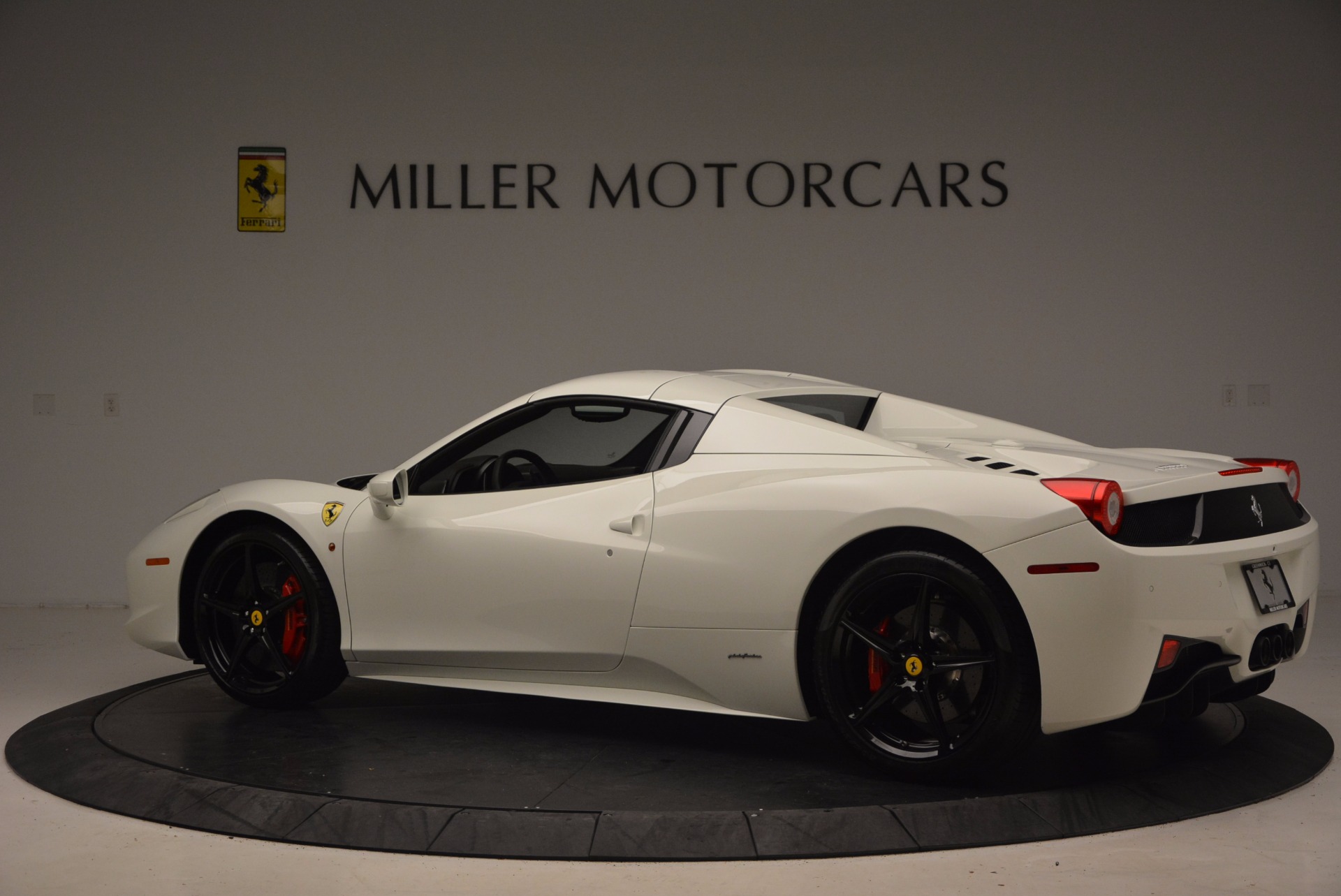 Used-2015-Ferrari-458-Spider