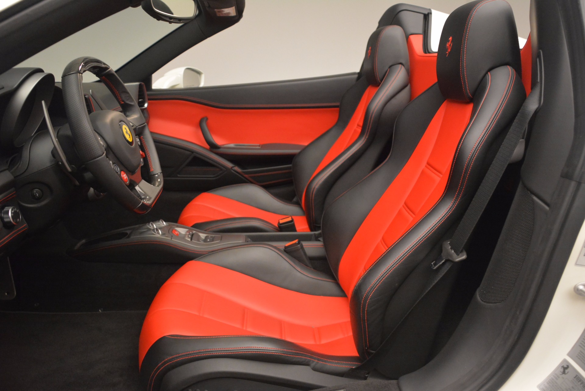 Used-2015-Ferrari-458-Spider