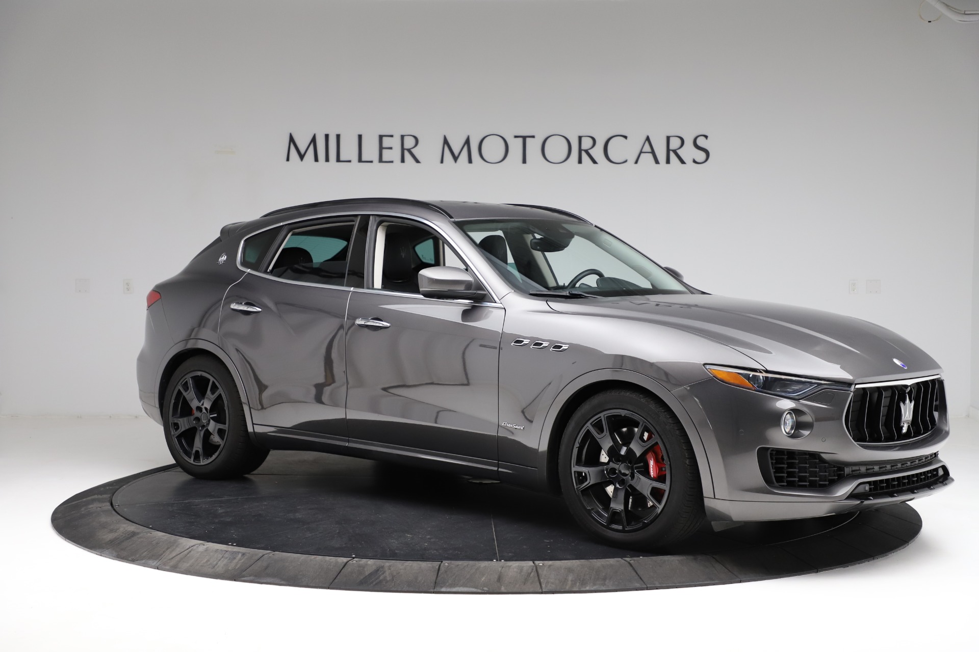 Used-2018-Maserati-Levante-SQ4-GranSport