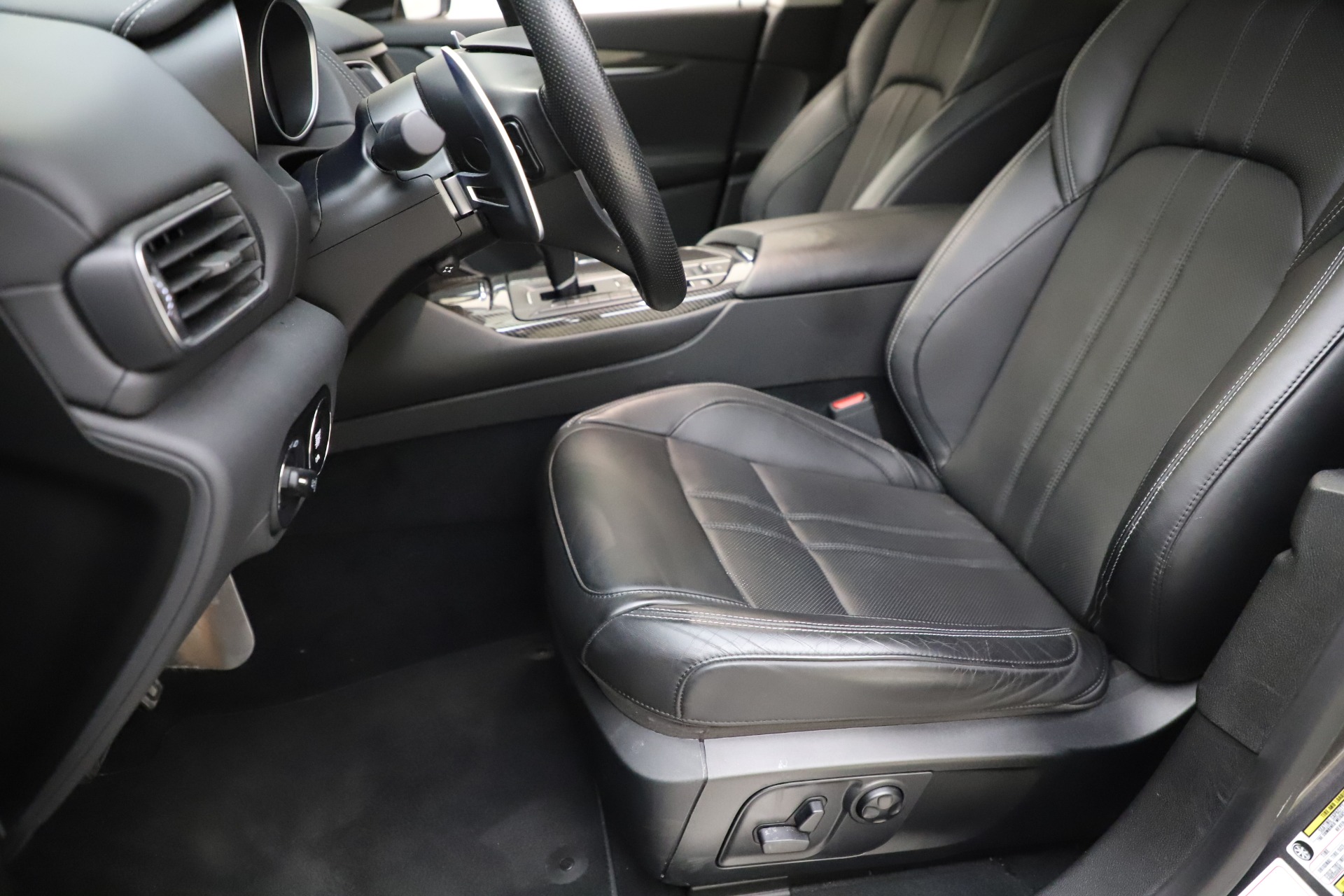 Used-2018-Maserati-Levante-SQ4-GranSport