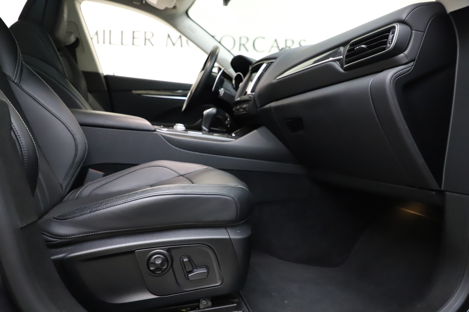 Used-2018-Maserati-Levante-SQ4-GranSport