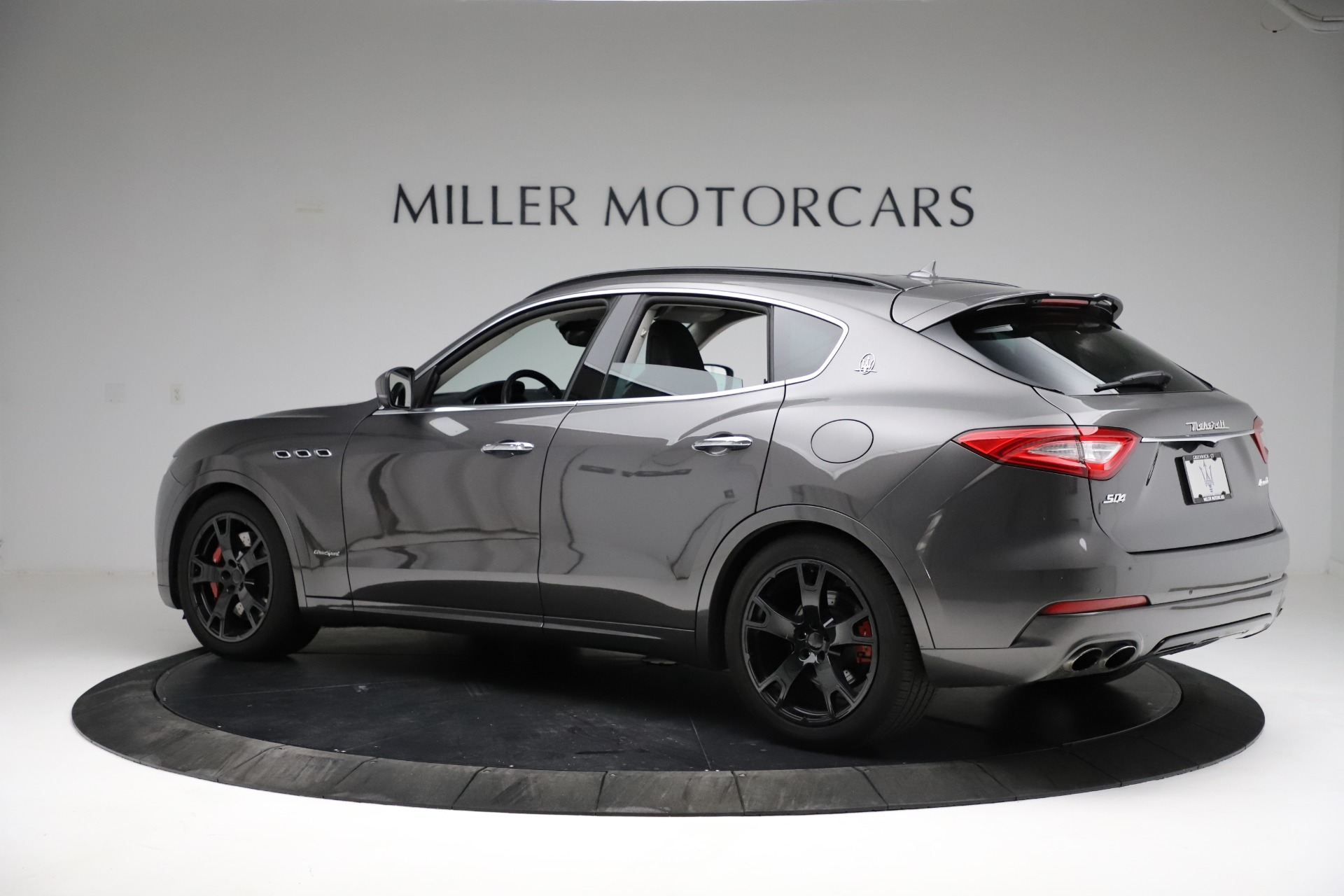 Used-2018-Maserati-Levante-SQ4-GranSport