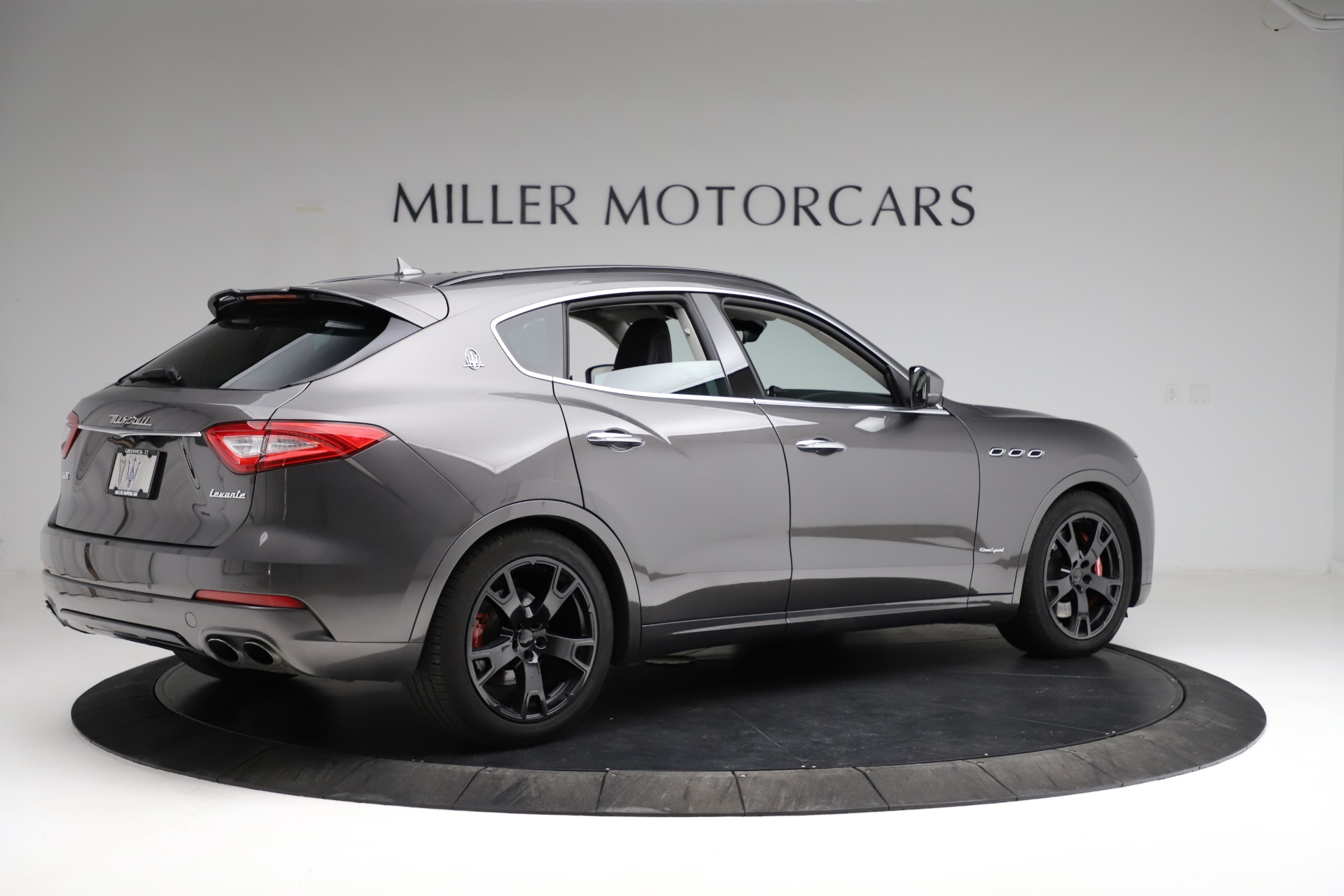 Used-2018-Maserati-Levante-SQ4-GranSport