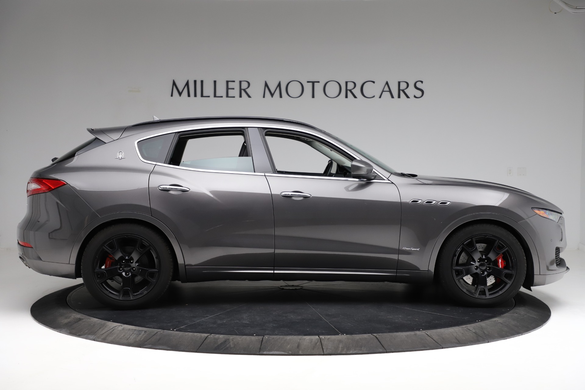 Used-2018-Maserati-Levante-SQ4-GranSport