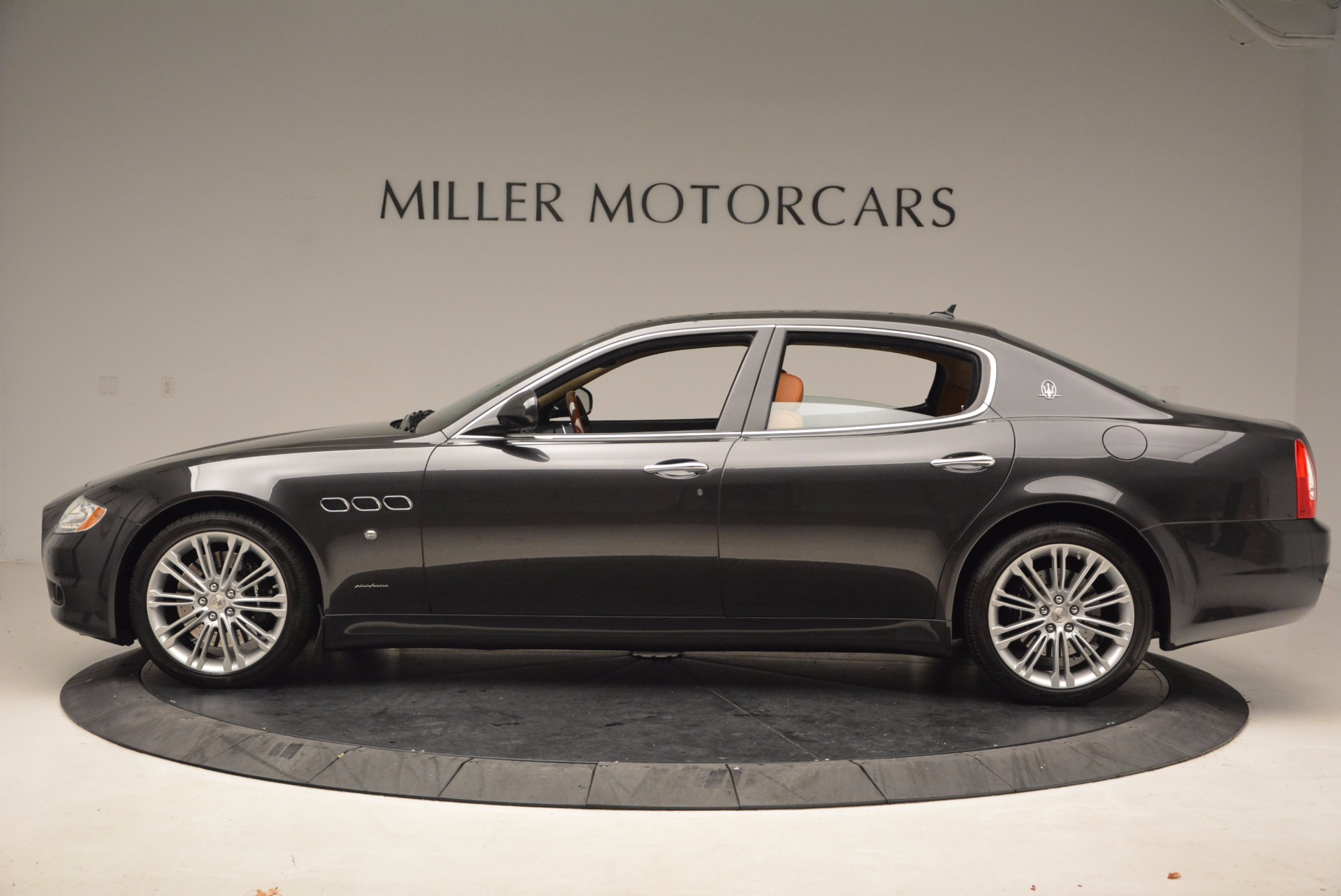 Used-2010-Maserati-Quattroporte-S