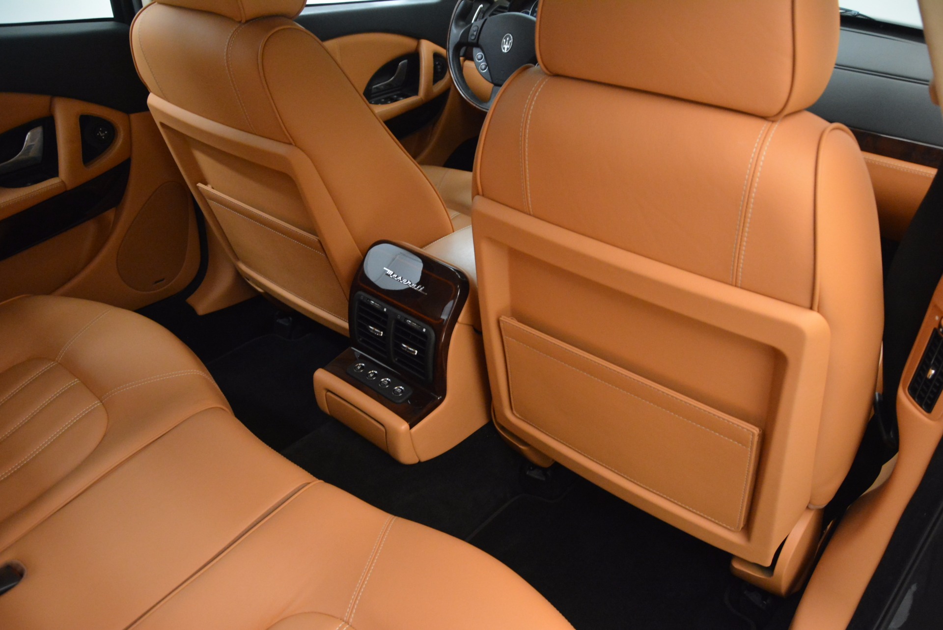 Used-2010-Maserati-Quattroporte-S