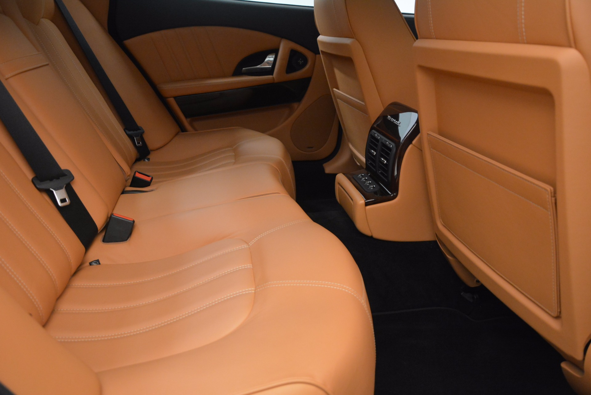 Used-2010-Maserati-Quattroporte-S