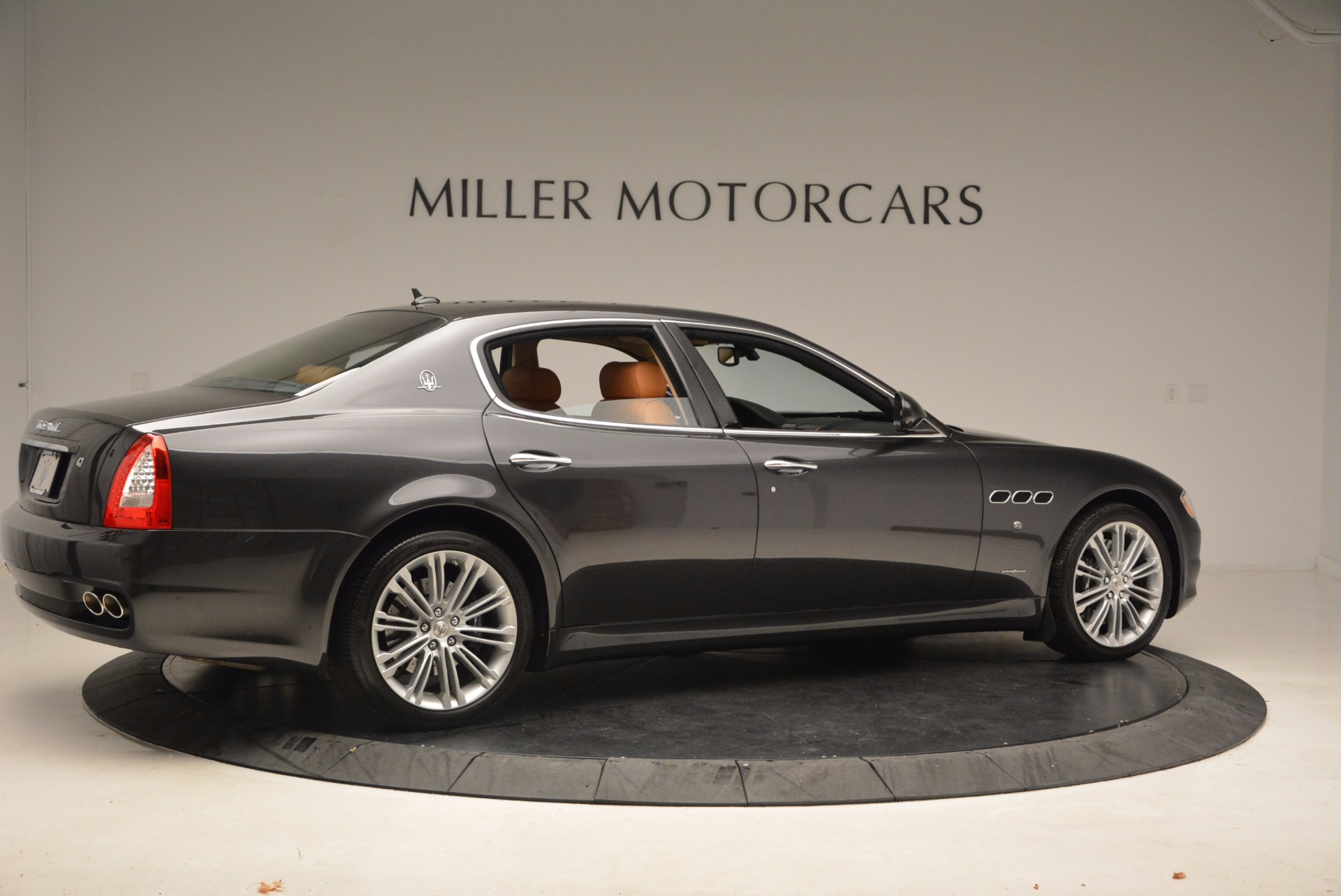 Used-2010-Maserati-Quattroporte-S
