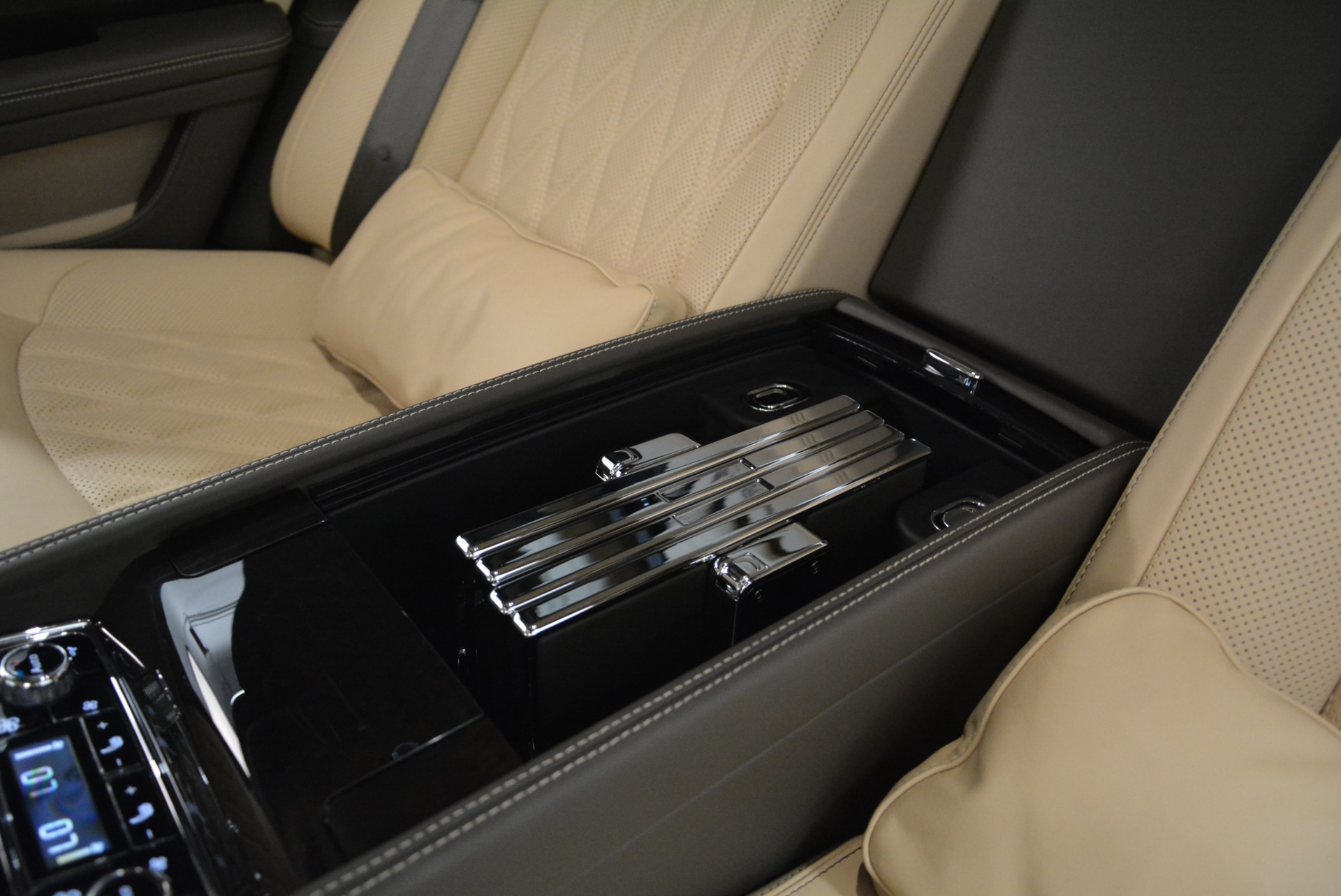 Used-2017-Bentley-Mulsanne-EWB