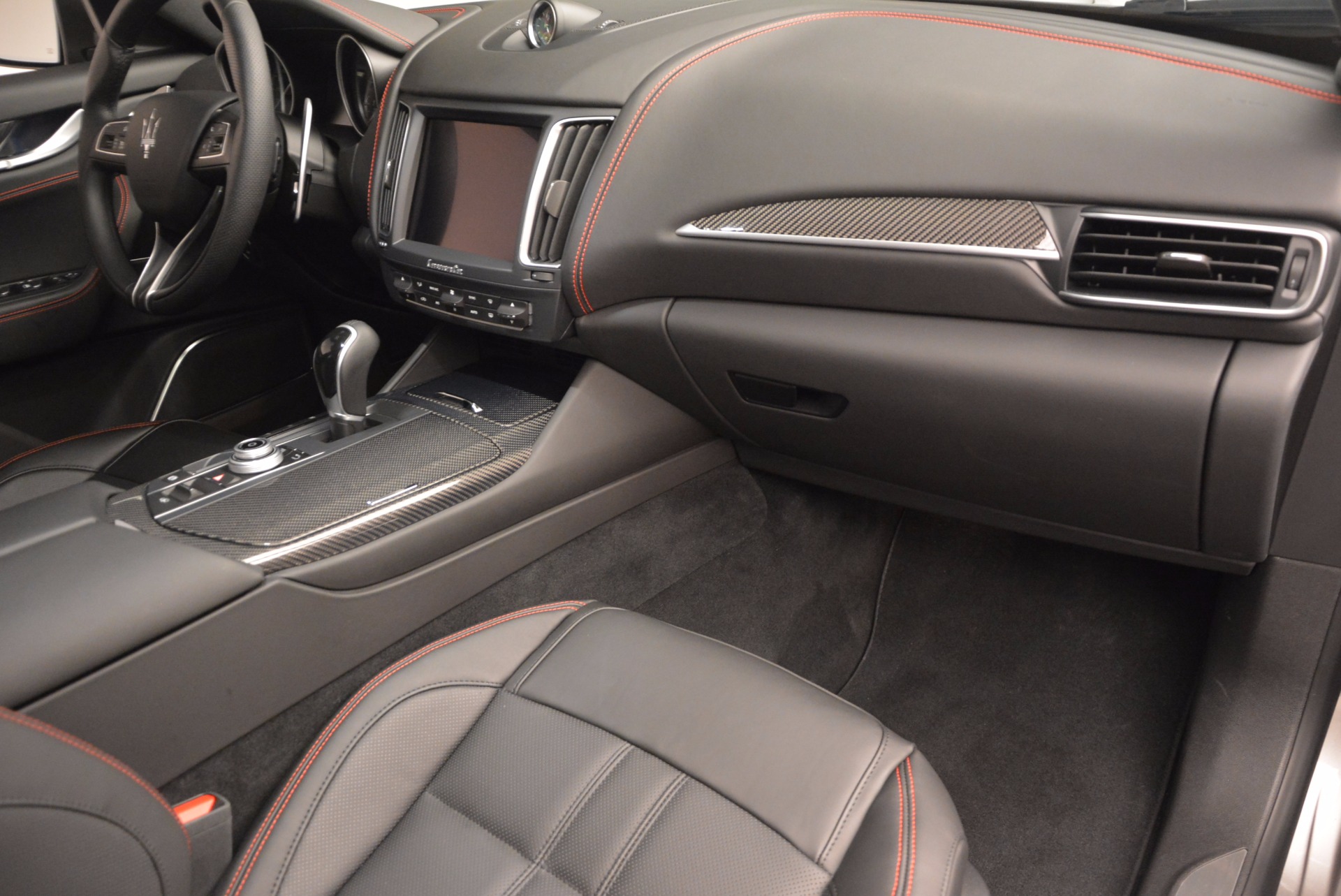 New-2017-Maserati-Levante-S-Q4