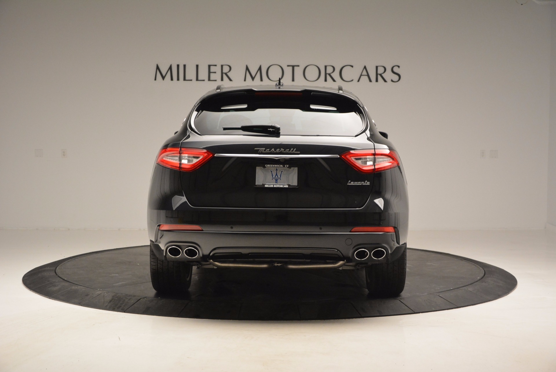 New-2017-Maserati-Levante-S-Q4