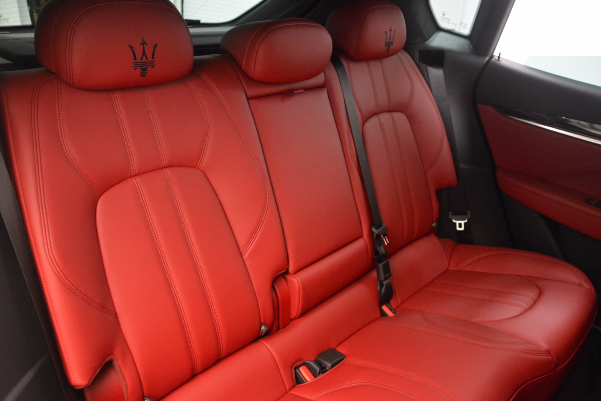 New-2018-Maserati-Levante-Q4-GranSport