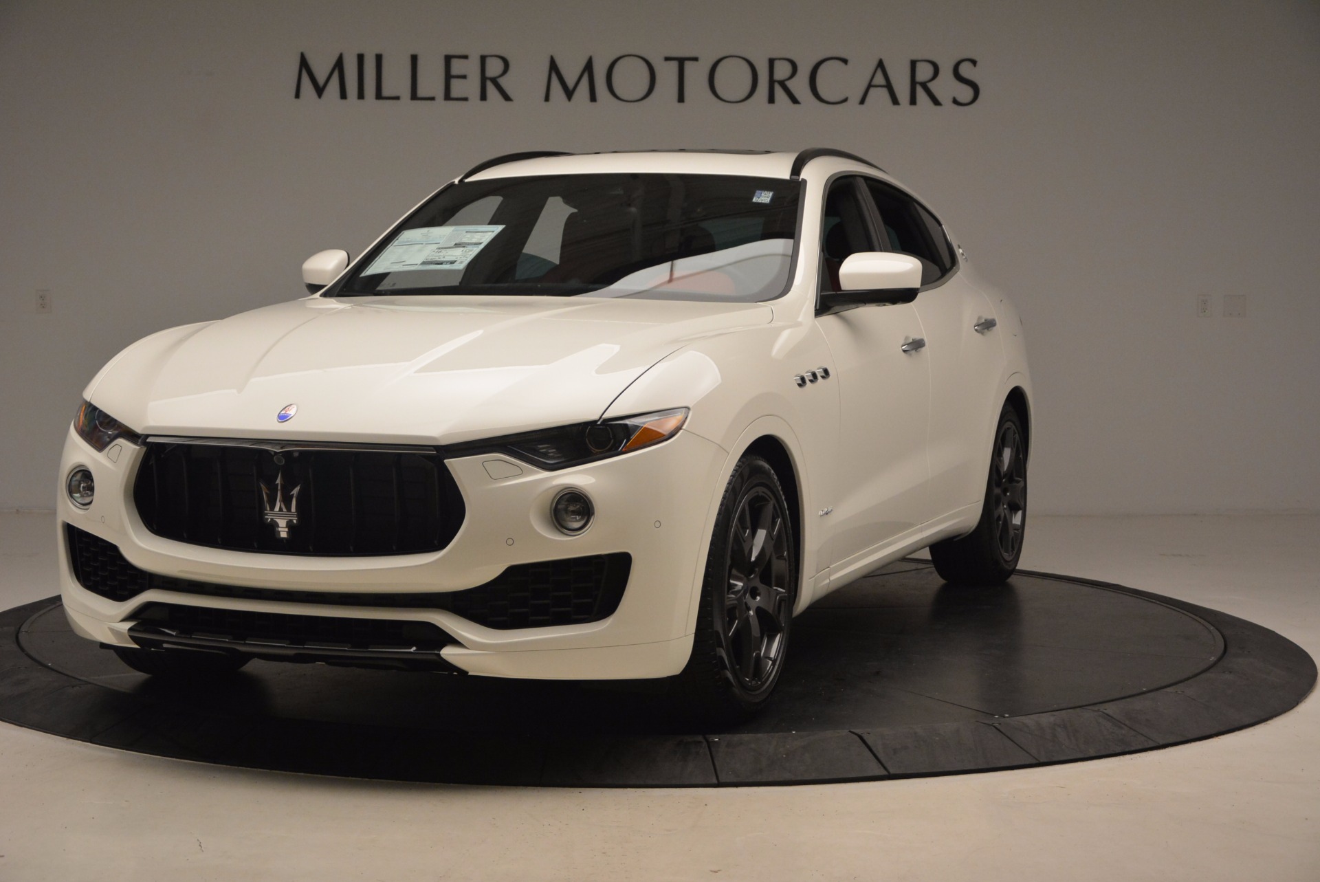 New-2018-Maserati-Levante-Q4-GranSport