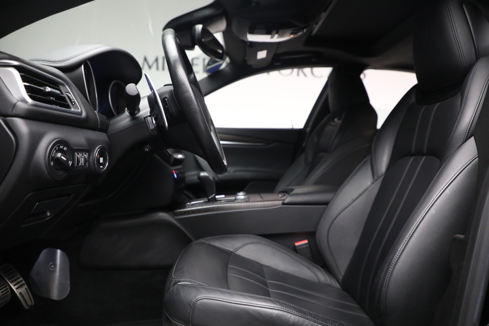 Used-2018-Maserati-Ghibli-S-Q4-Gransport