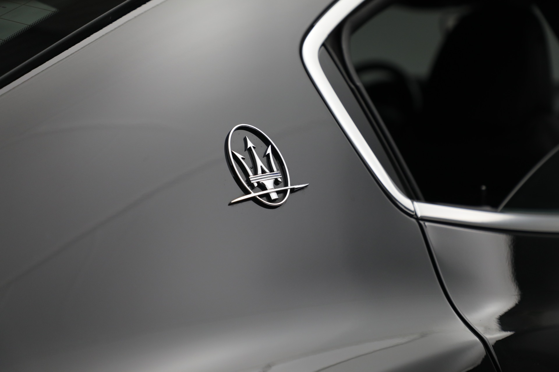 Used-2018-Maserati-Ghibli-S-Q4-Gransport