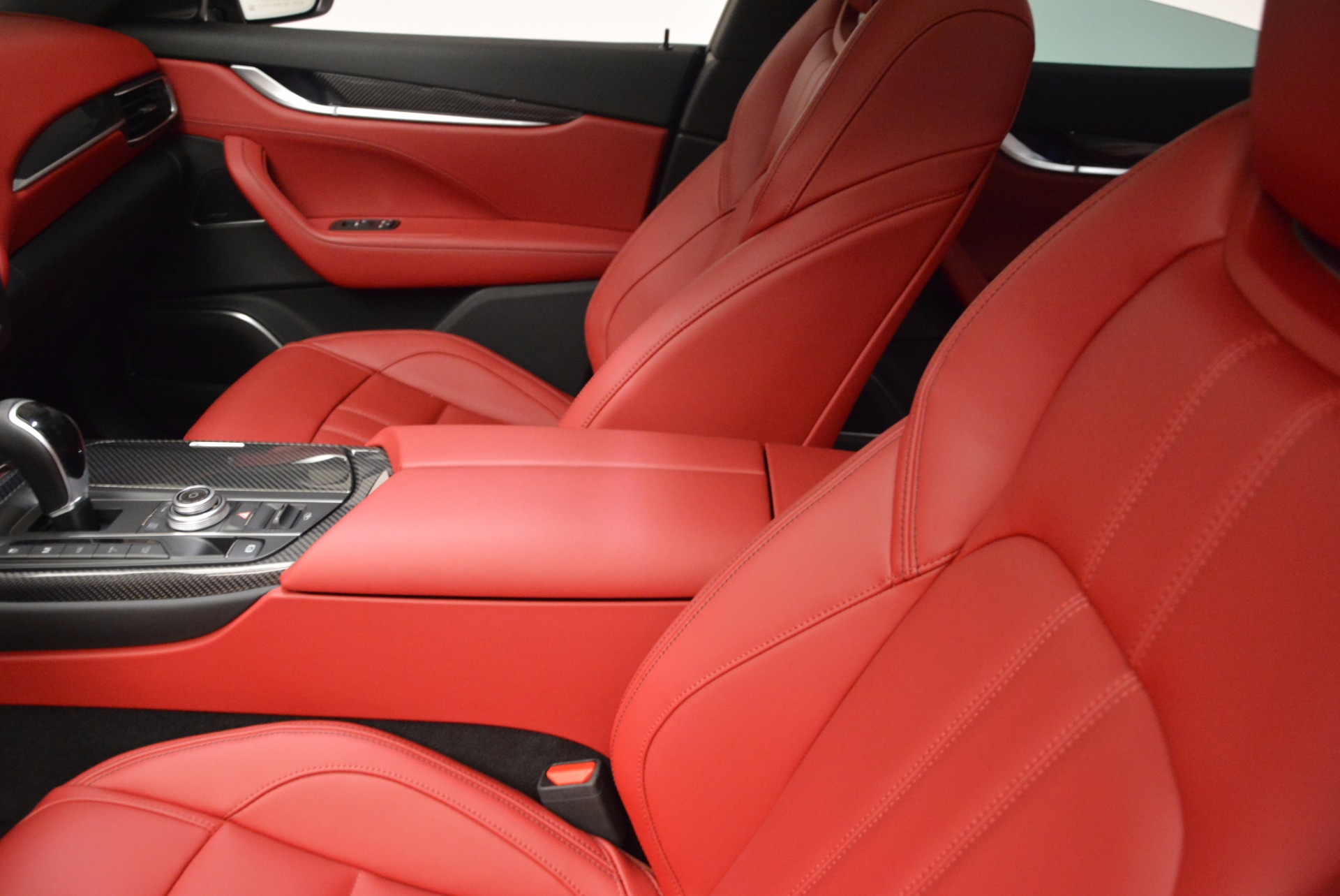 New-2018-Maserati-Levante-S-GranSport