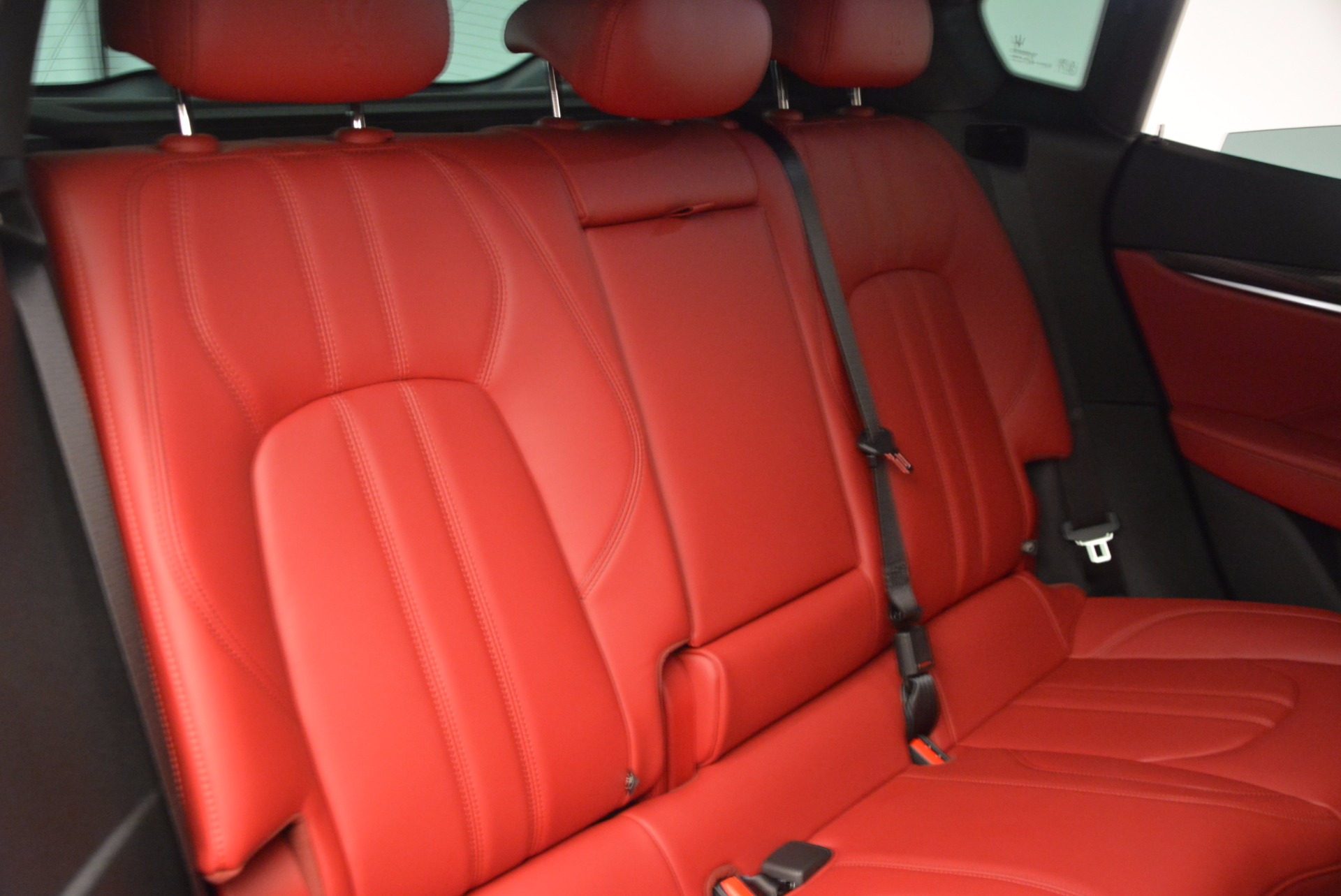 New-2018-Maserati-Levante-S-GranSport