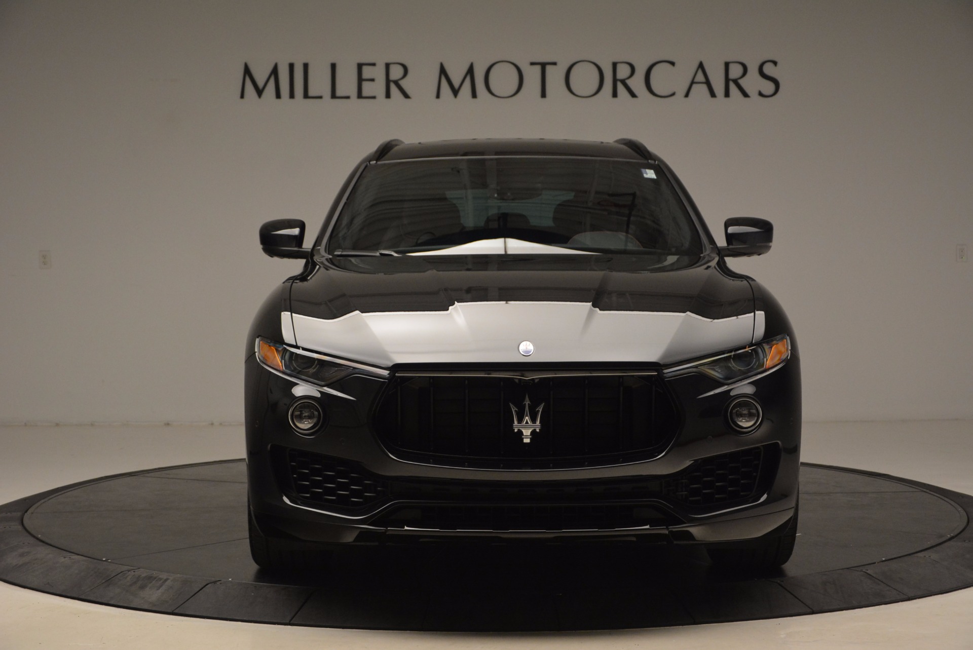 New-2018-Maserati-Levante-S-Q4-GRANSPORT