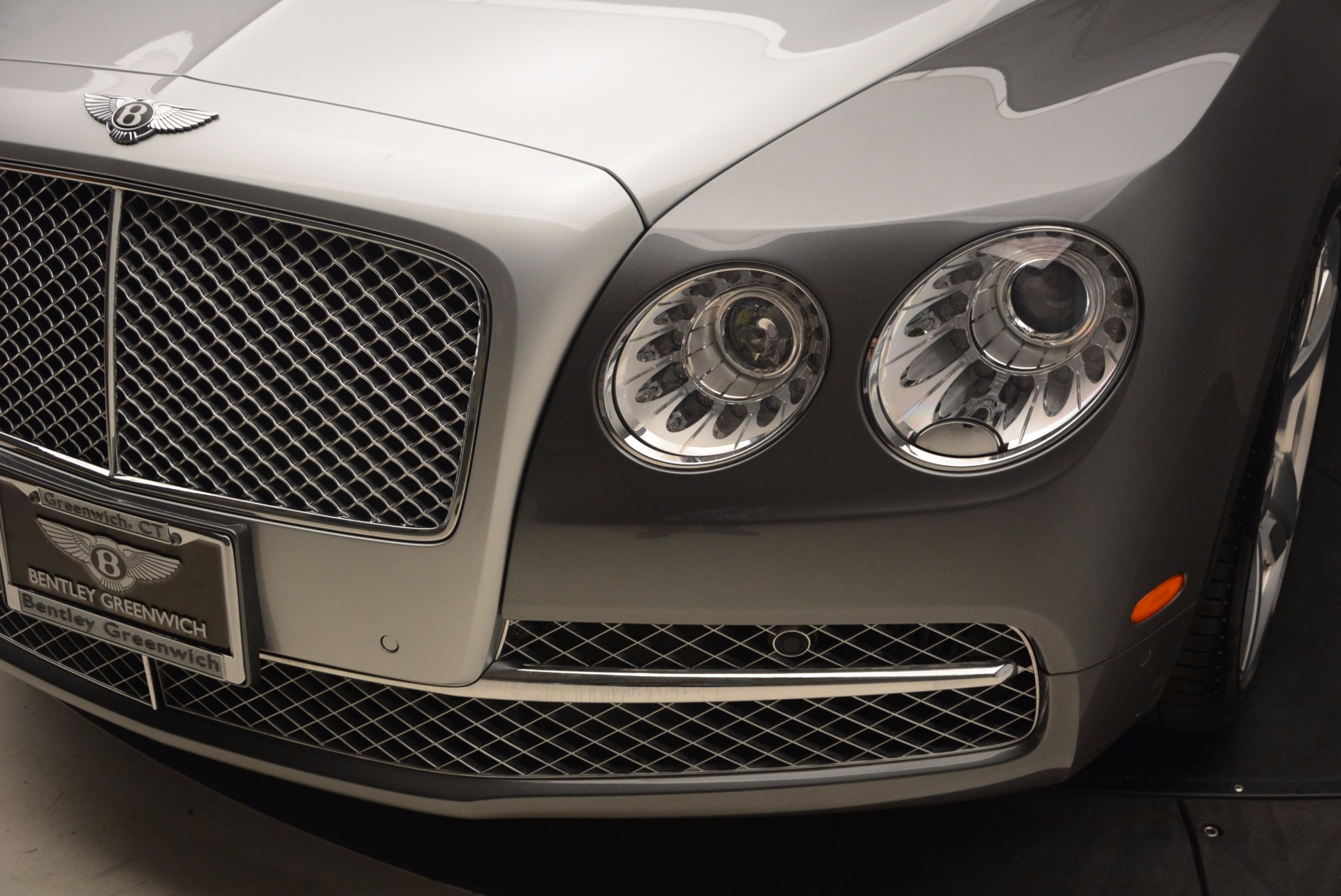Used-2015-Bentley-Flying-Spur-W12