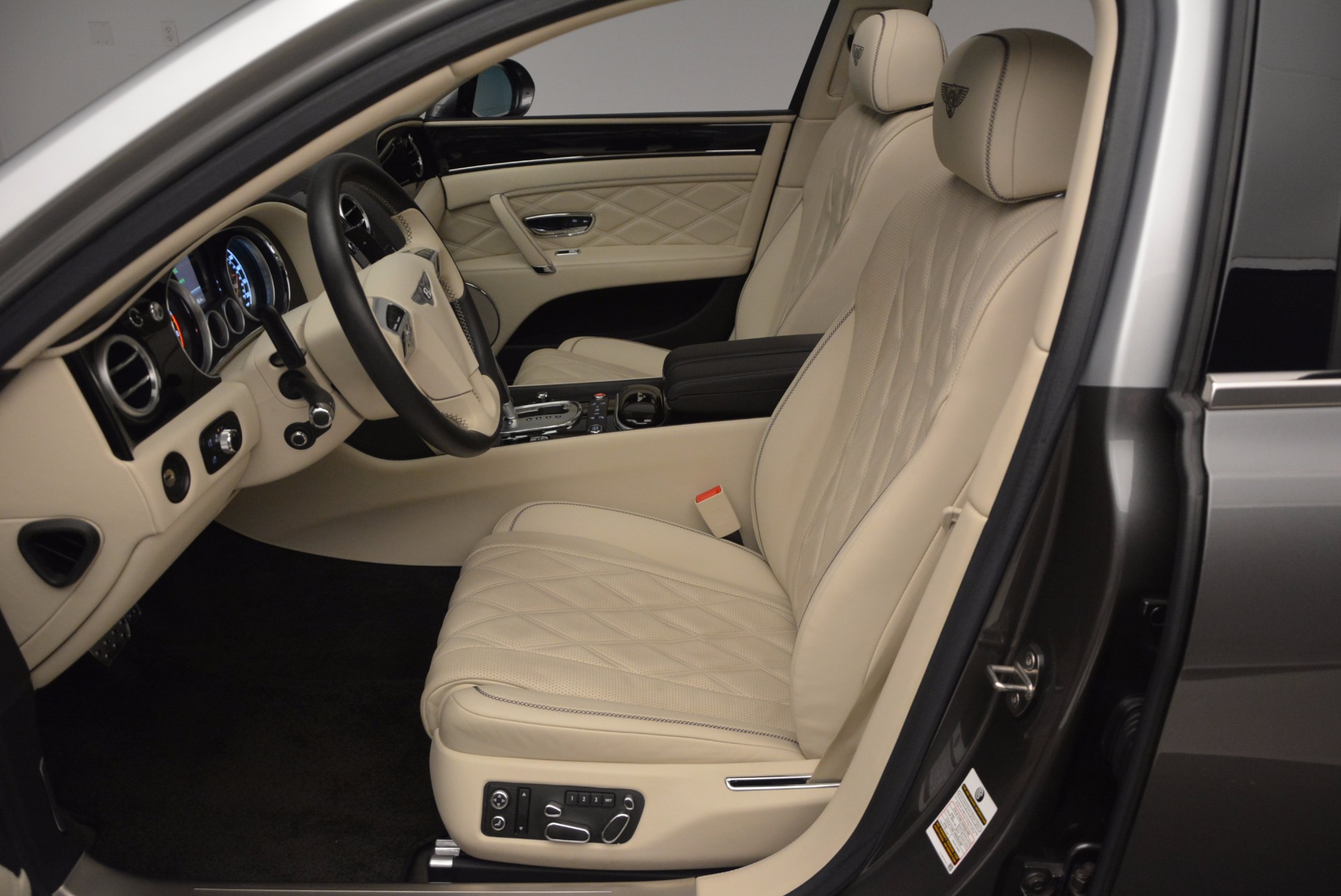 Used-2015-Bentley-Flying-Spur-W12