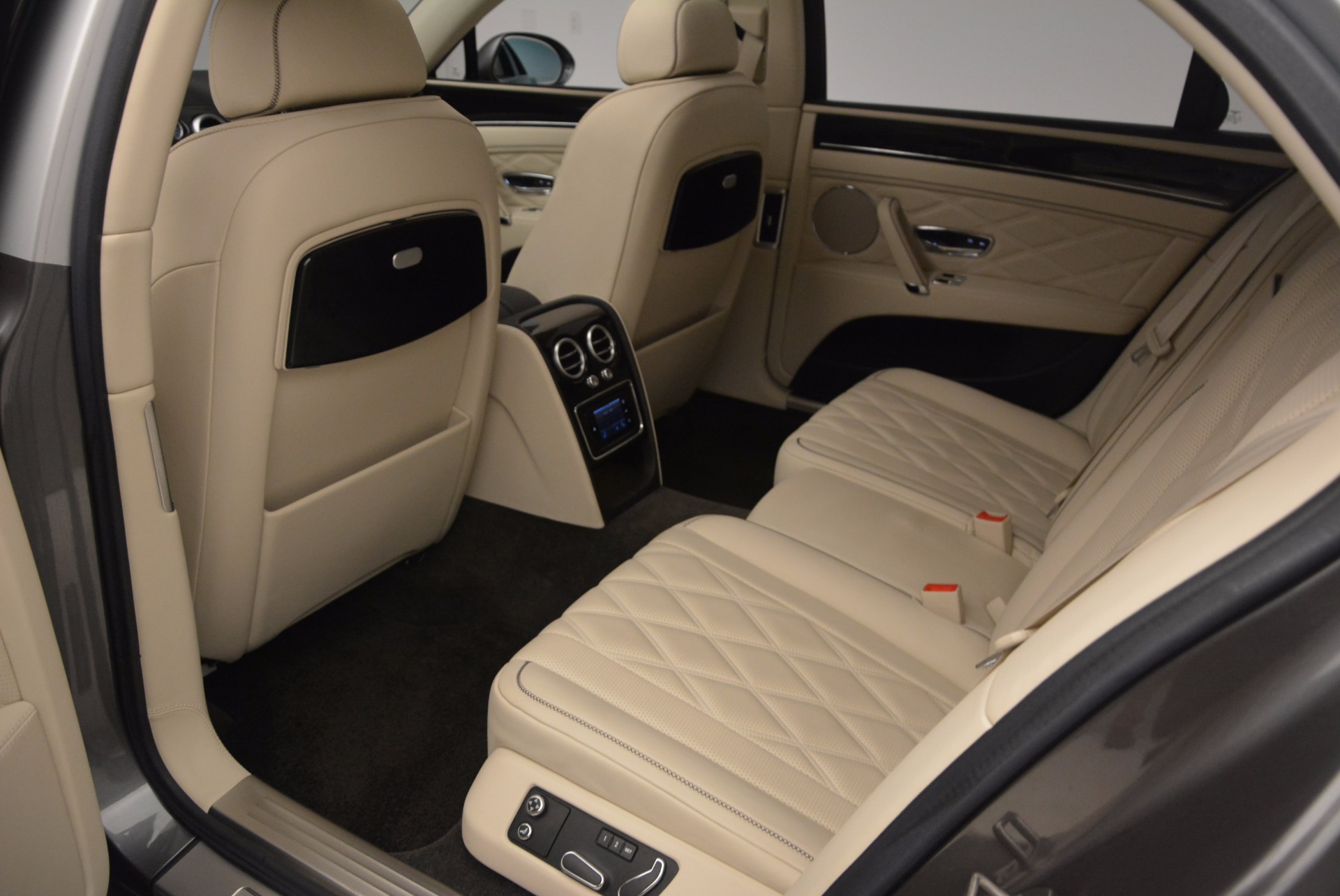 Used-2015-Bentley-Flying-Spur-W12