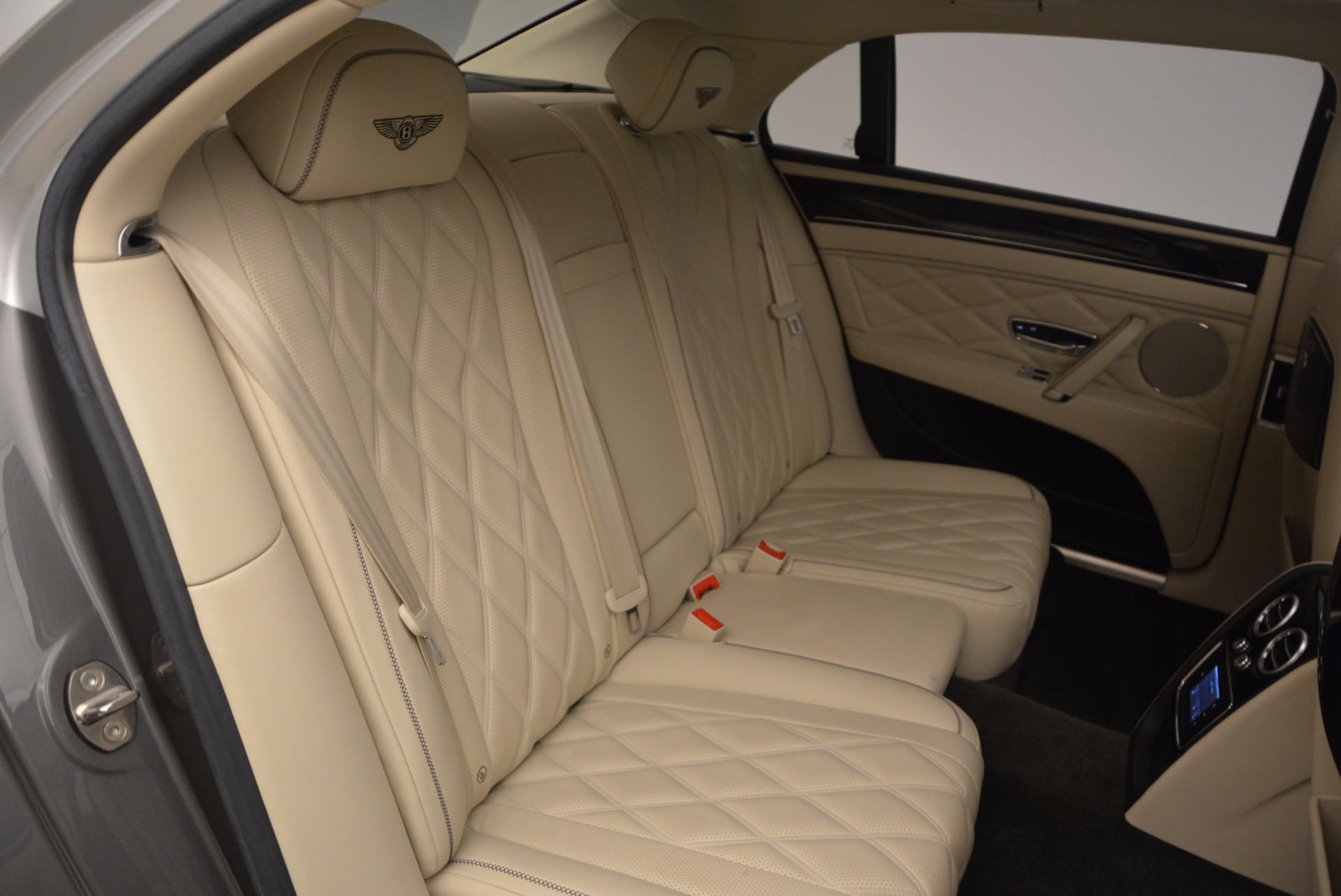 Used-2015-Bentley-Flying-Spur-W12