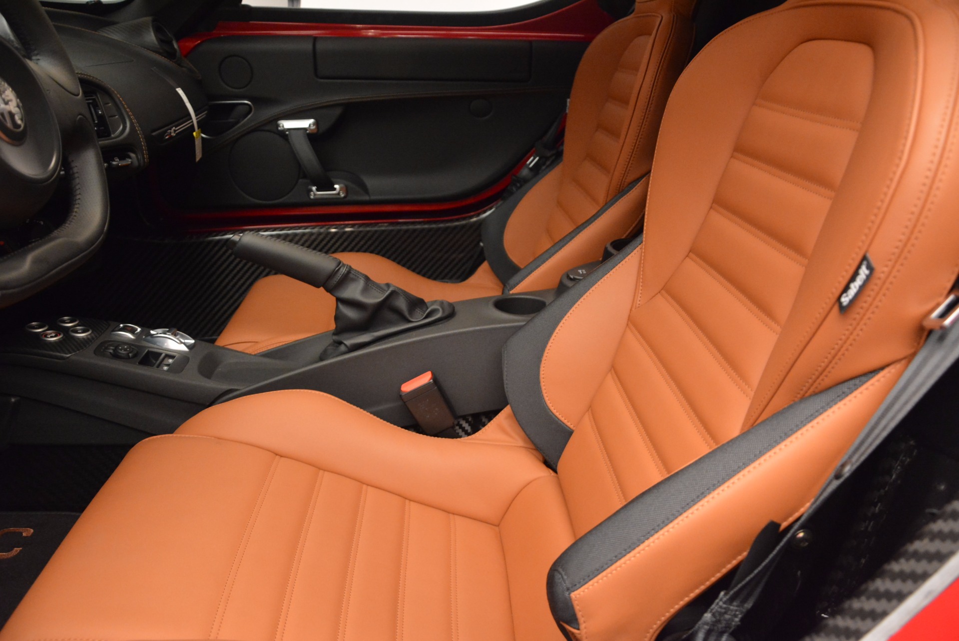 New-2018-Alfa-Romeo-4C-Coupe