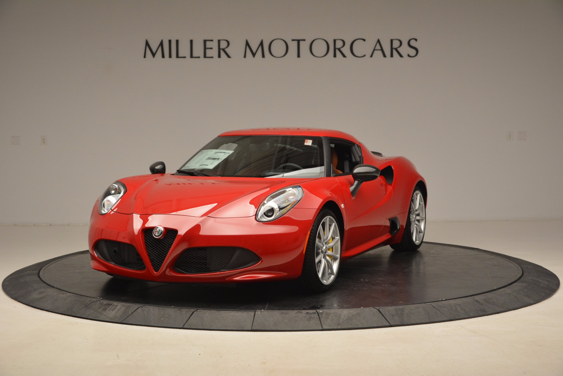 New-2018-Alfa-Romeo-4C-Coupe