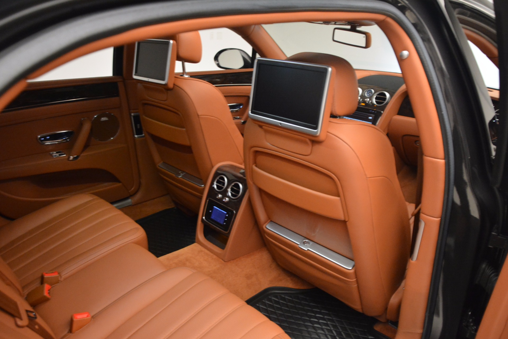 Used-2014-Bentley-Flying-Spur-W12