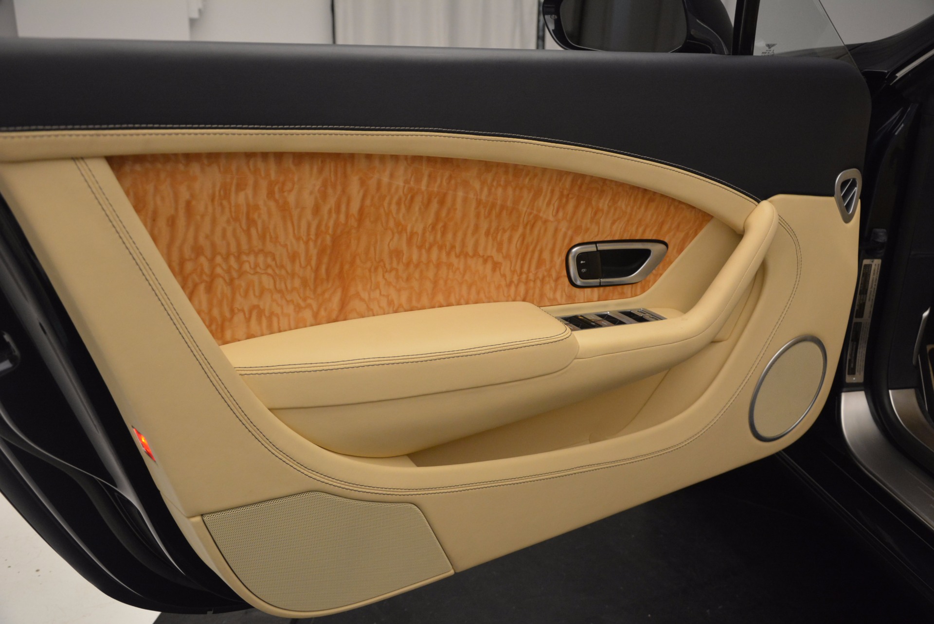 Used-2012-Bentley-Continental-GTC