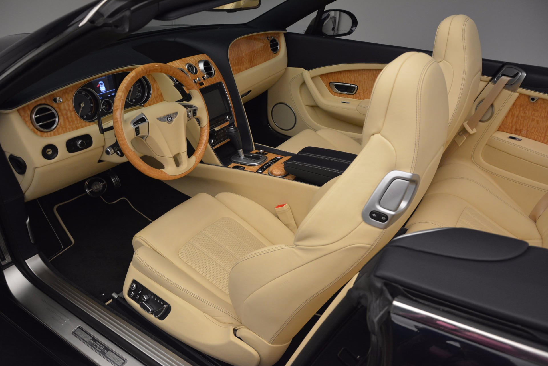 Used-2012-Bentley-Continental-GTC