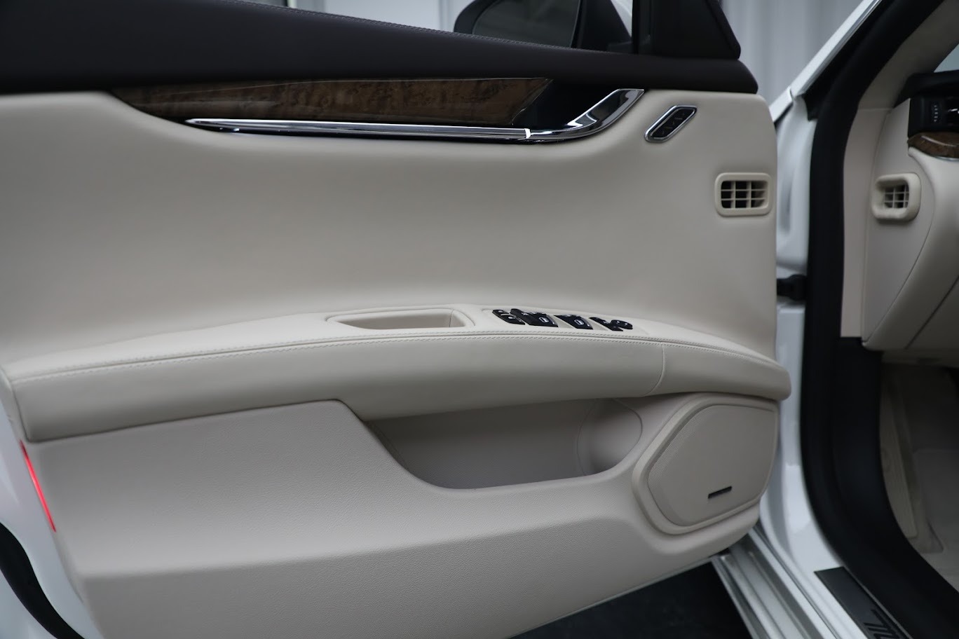 Used-2018-Maserati-Quattroporte-S-Q4-GranLusso