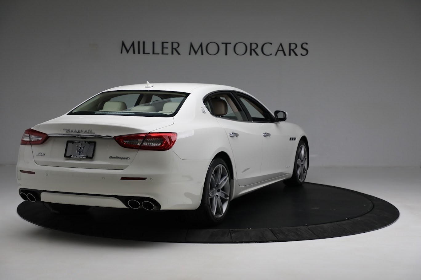 Used-2018-Maserati-Quattroporte-S-Q4-GranLusso