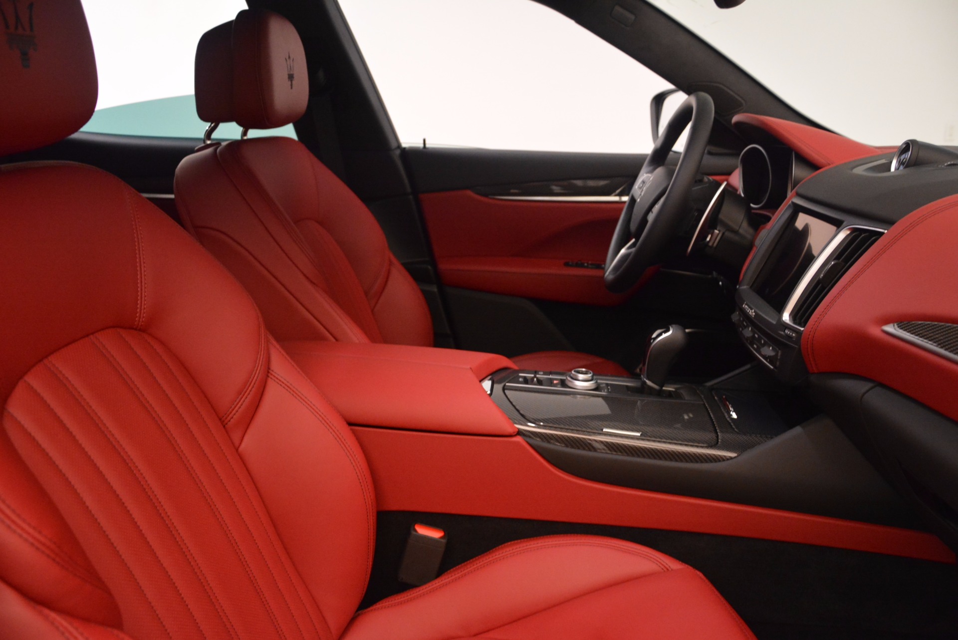 New-2018-Maserati-Levante-S-Q4-GranLusso