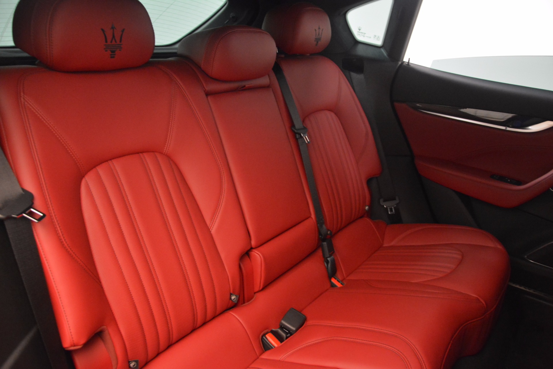 New-2018-Maserati-Levante-S-Q4-GranLusso