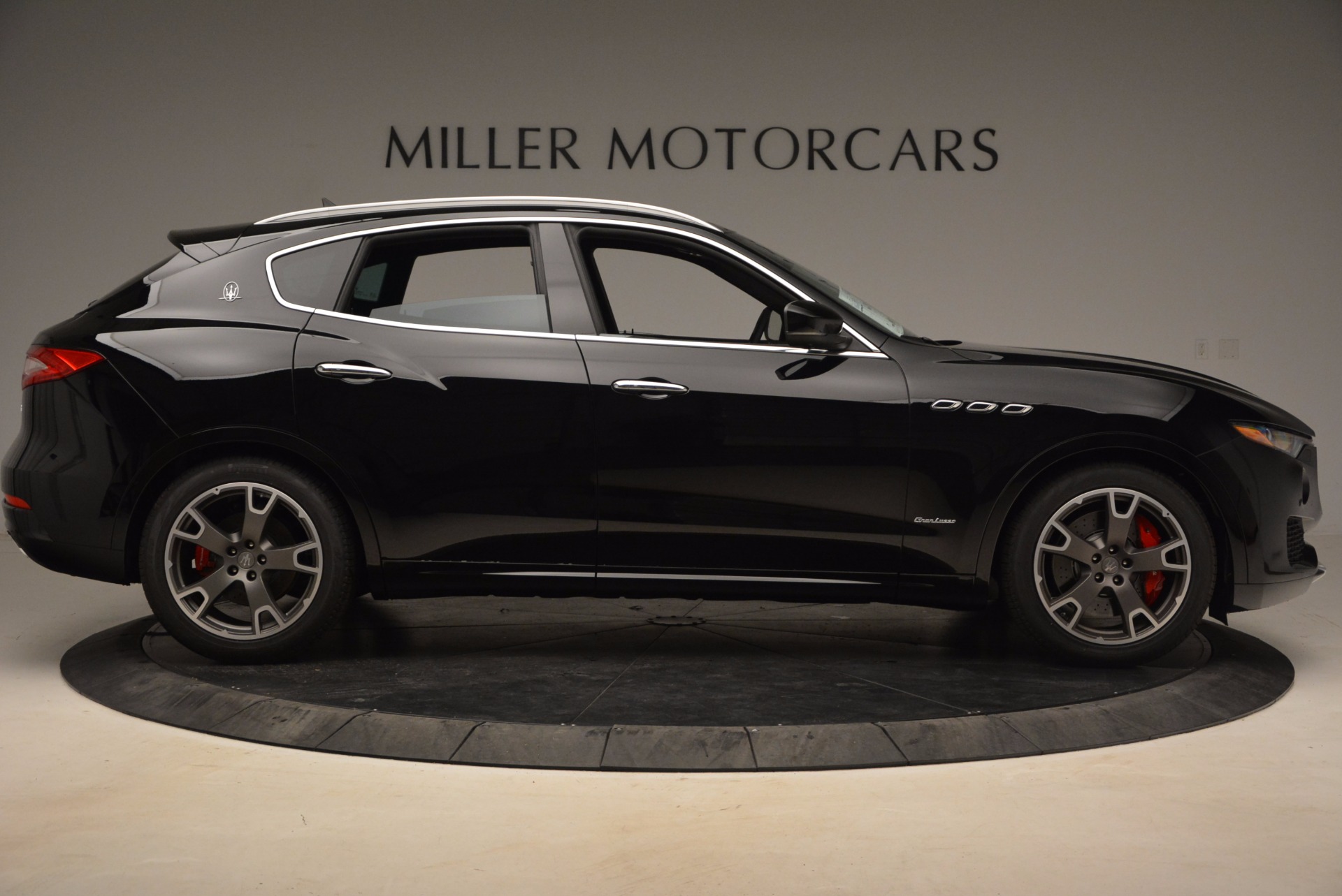 New-2018-Maserati-Levante-S-Q4-GranLusso