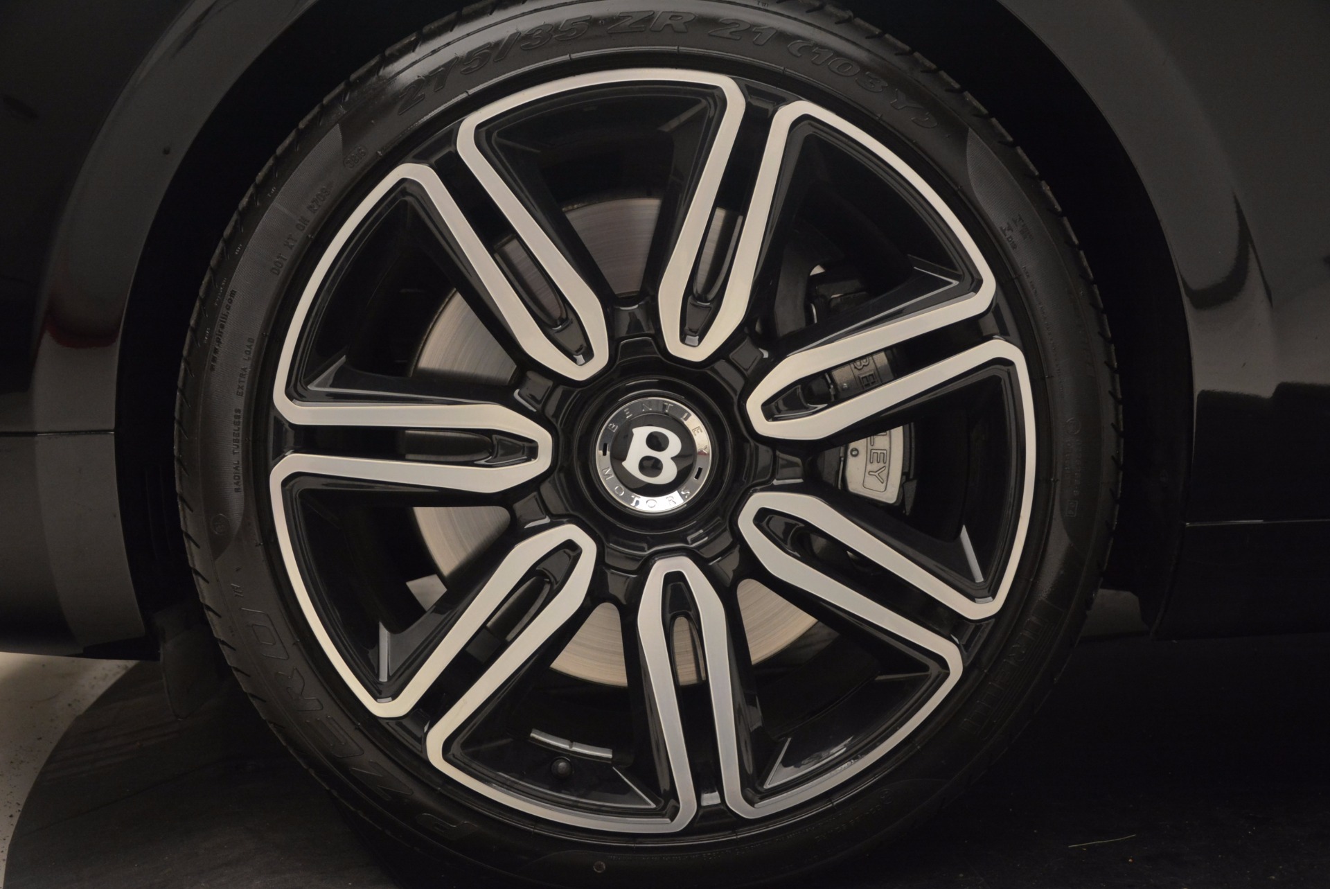 New-2017-Bentley-Flying-Spur-W12