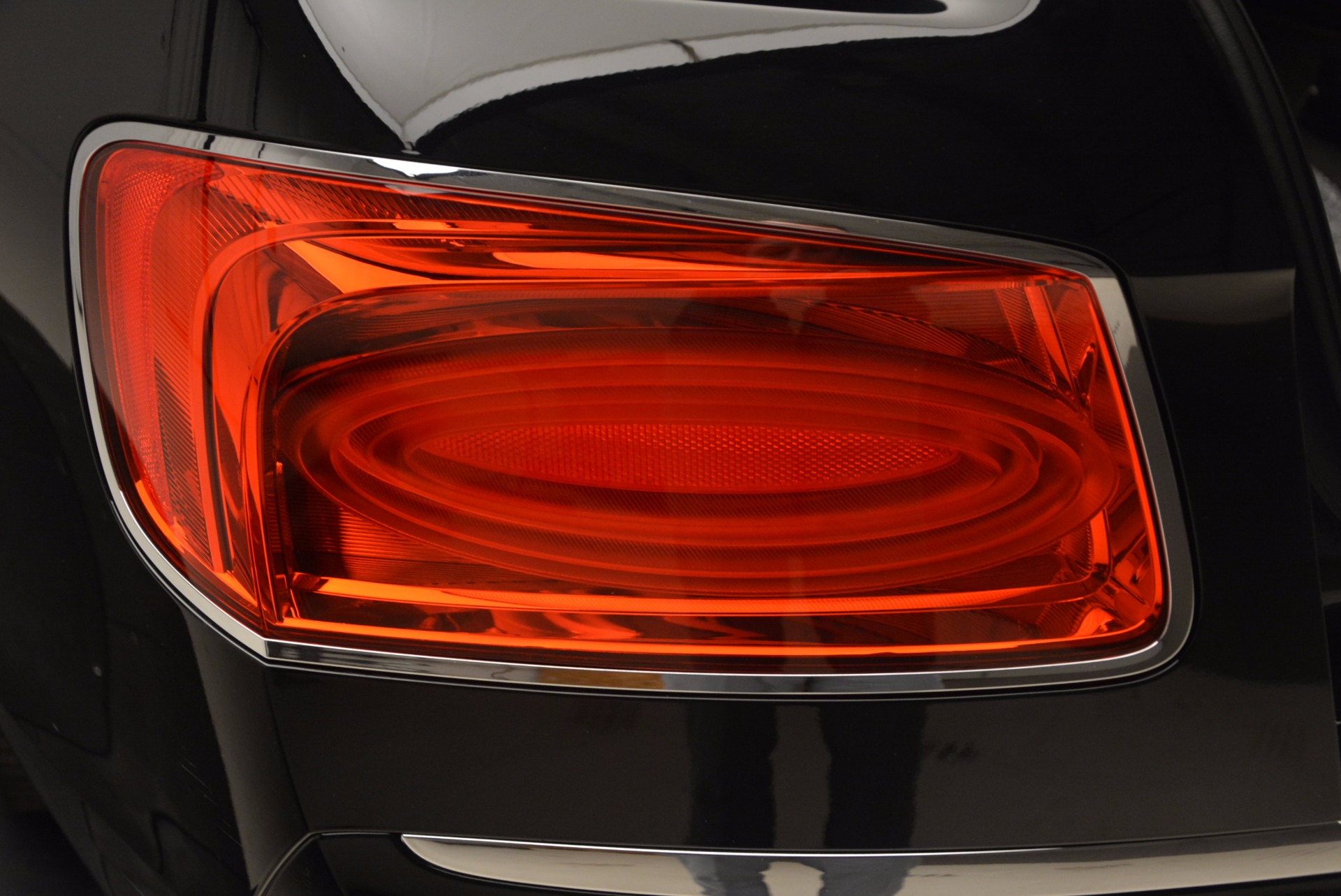 New-2017-Bentley-Flying-Spur-W12