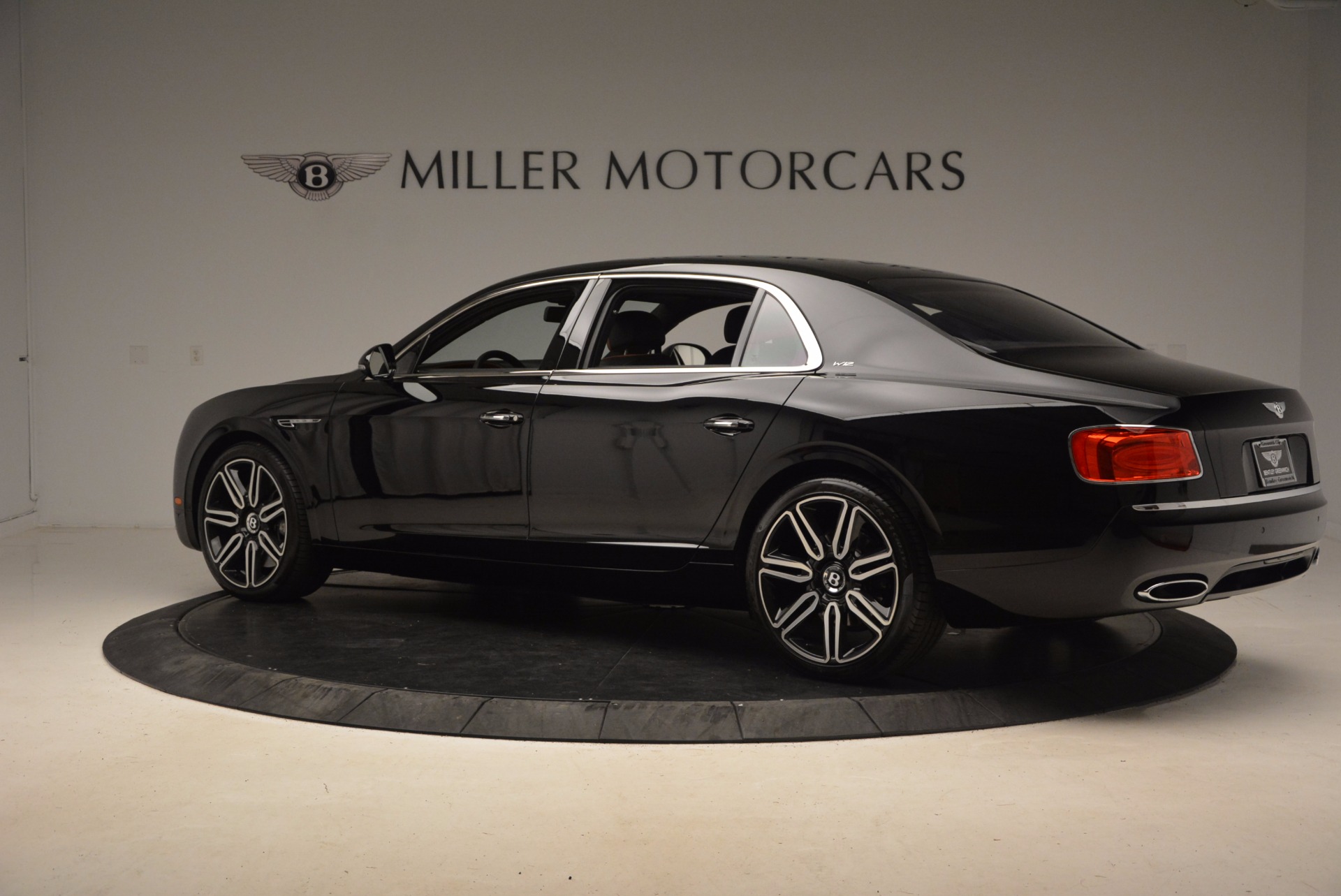 New-2017-Bentley-Flying-Spur-W12