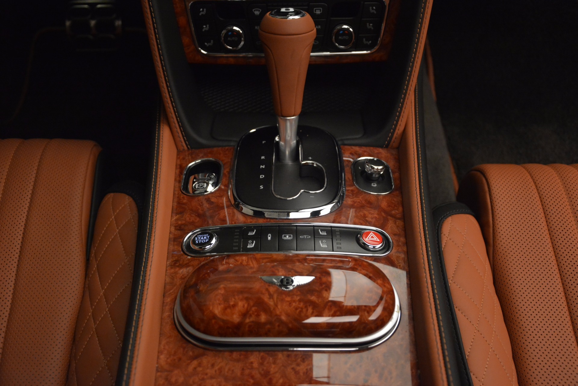 New-2017-Bentley-Flying-Spur-W12