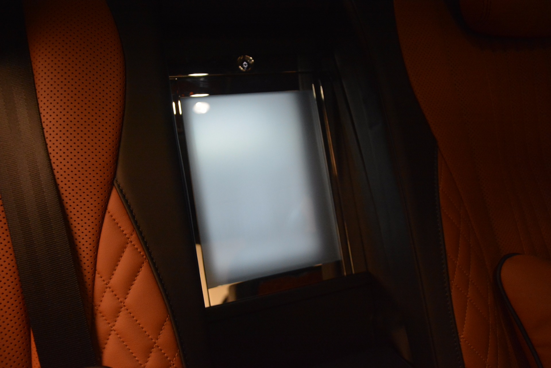 New-2017-Bentley-Flying-Spur-W12