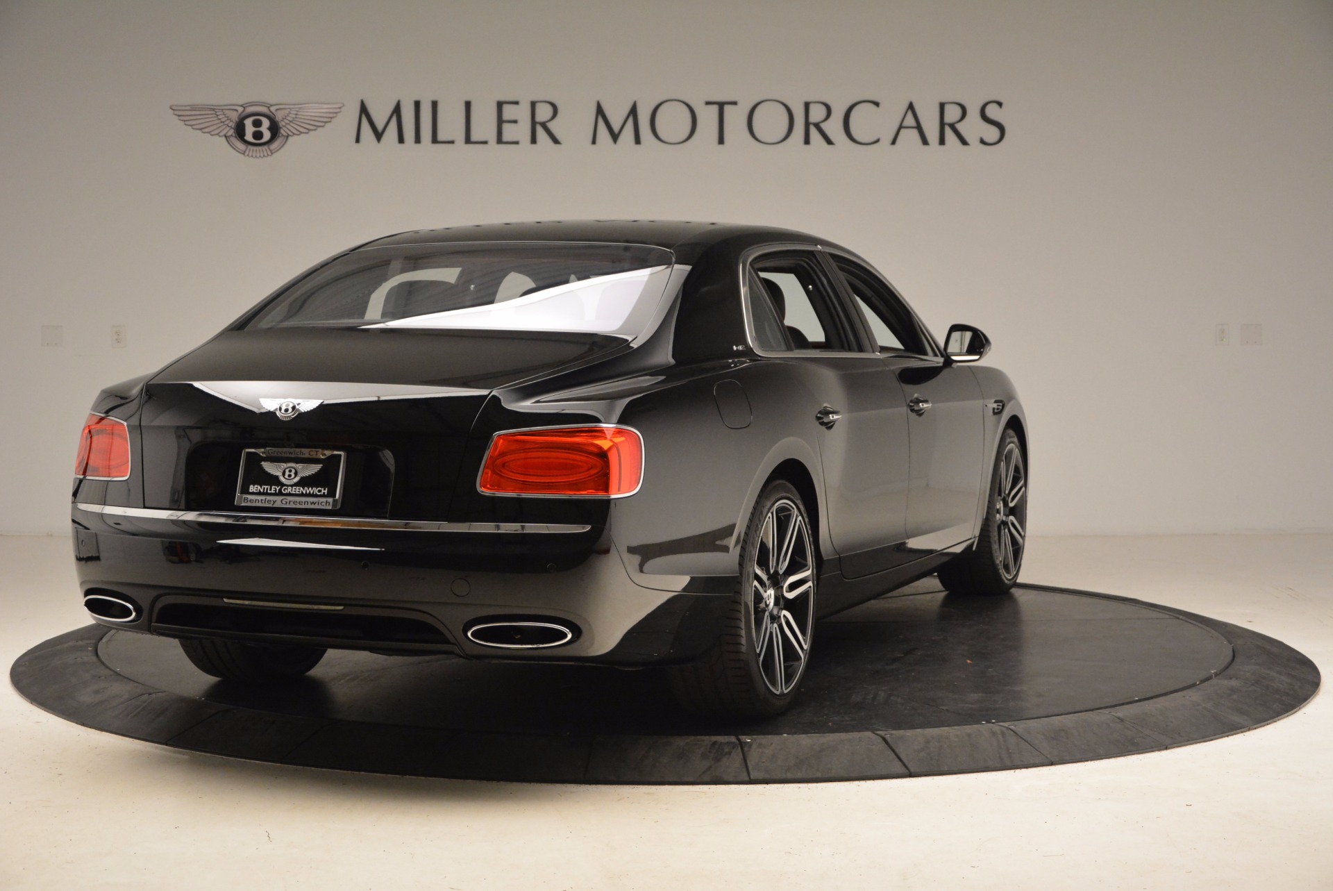 New-2017-Bentley-Flying-Spur-W12