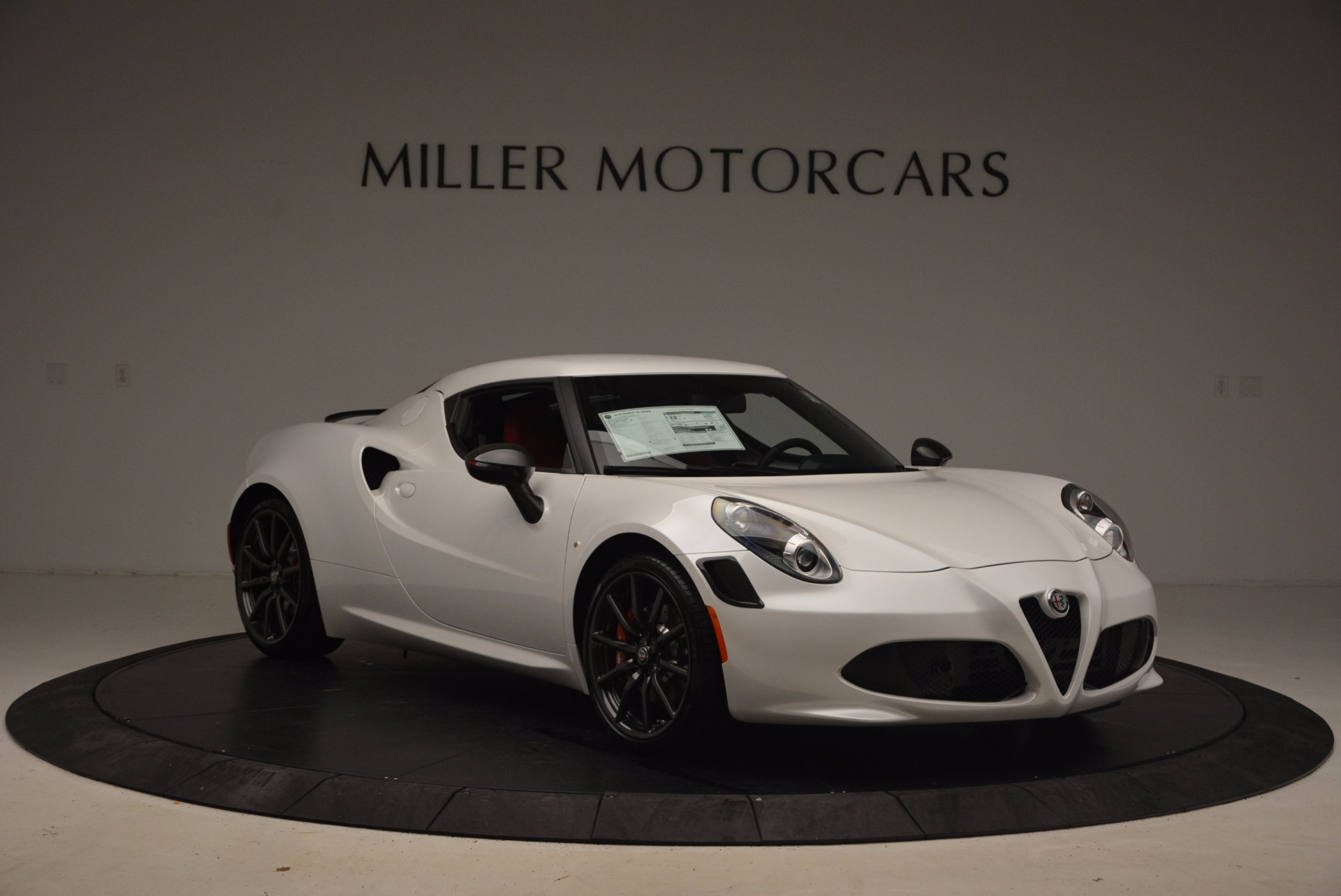 New-2018-Alfa-Romeo-4C-Coupe