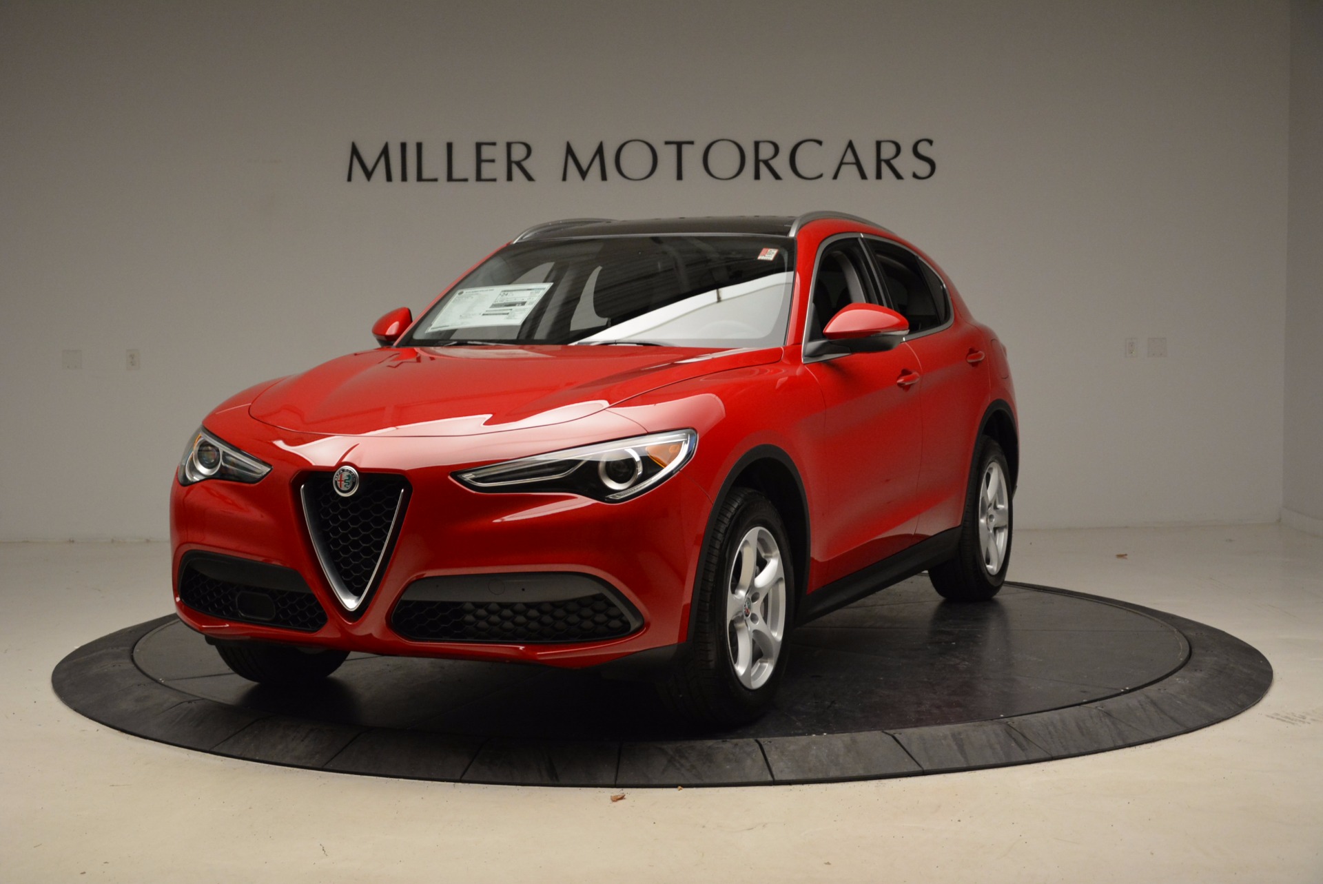 New-2018-Alfa-Romeo-Stelvio-Q4