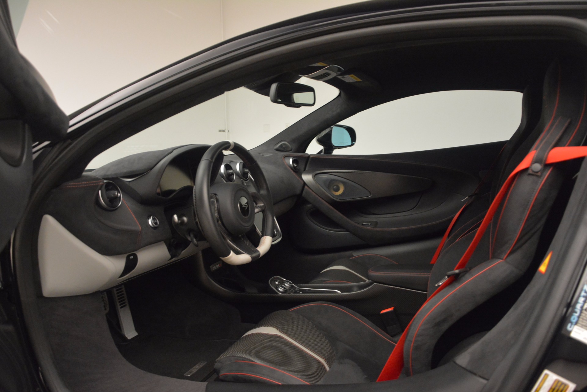 Used-2016-McLaren-570S